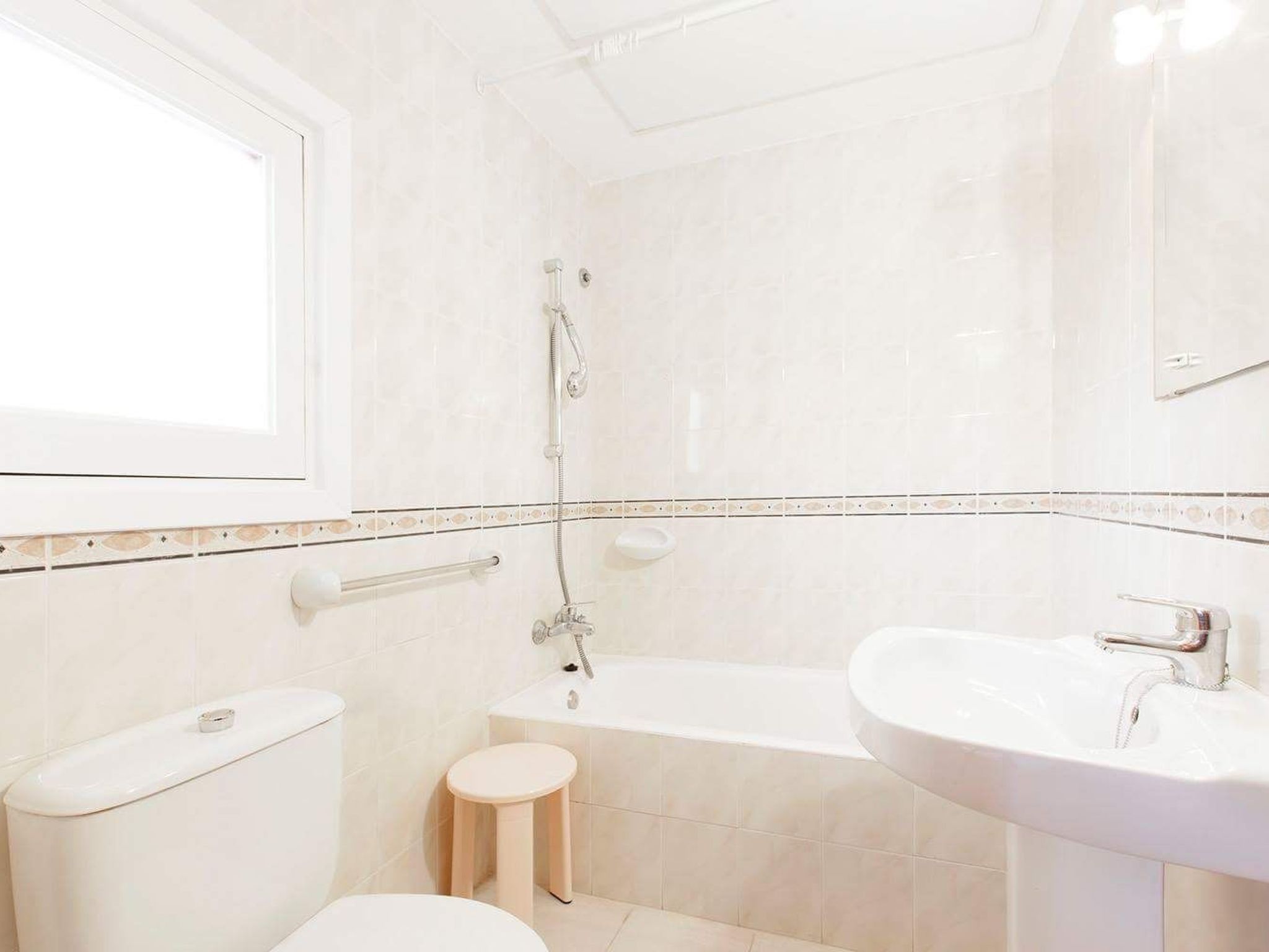 Photo of Appartement mit großem Gemeinschaftspool