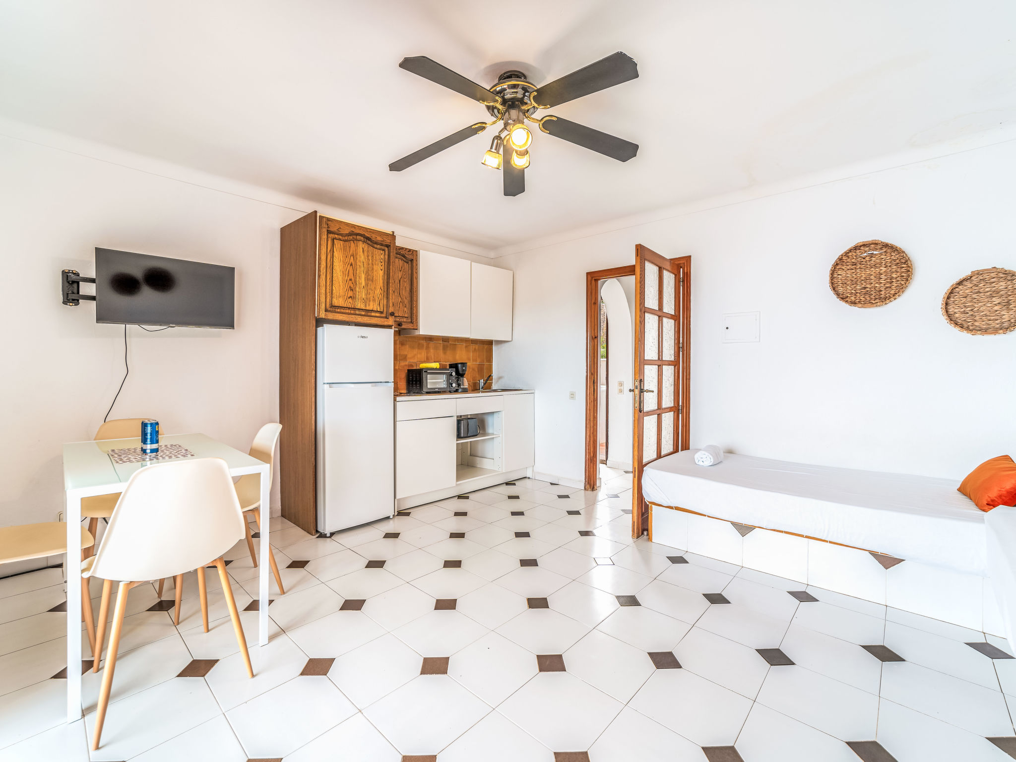 Es Grop Vista Mar-Dedans