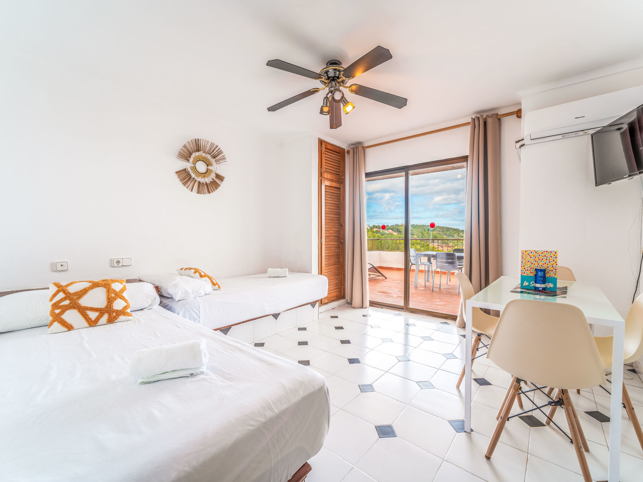 Es Grop Vista Mar-Binnen