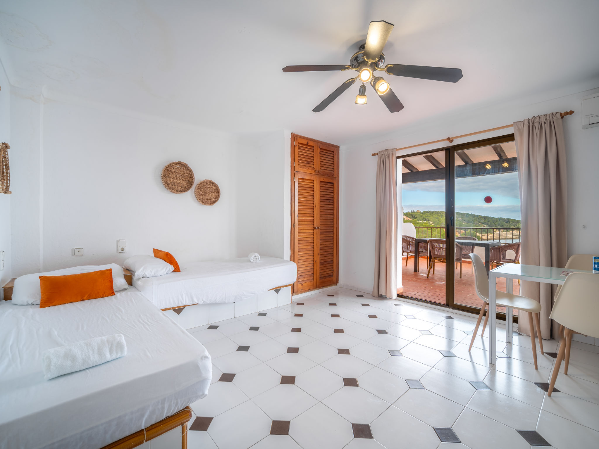 Es Grop Vista Mar-Binnen