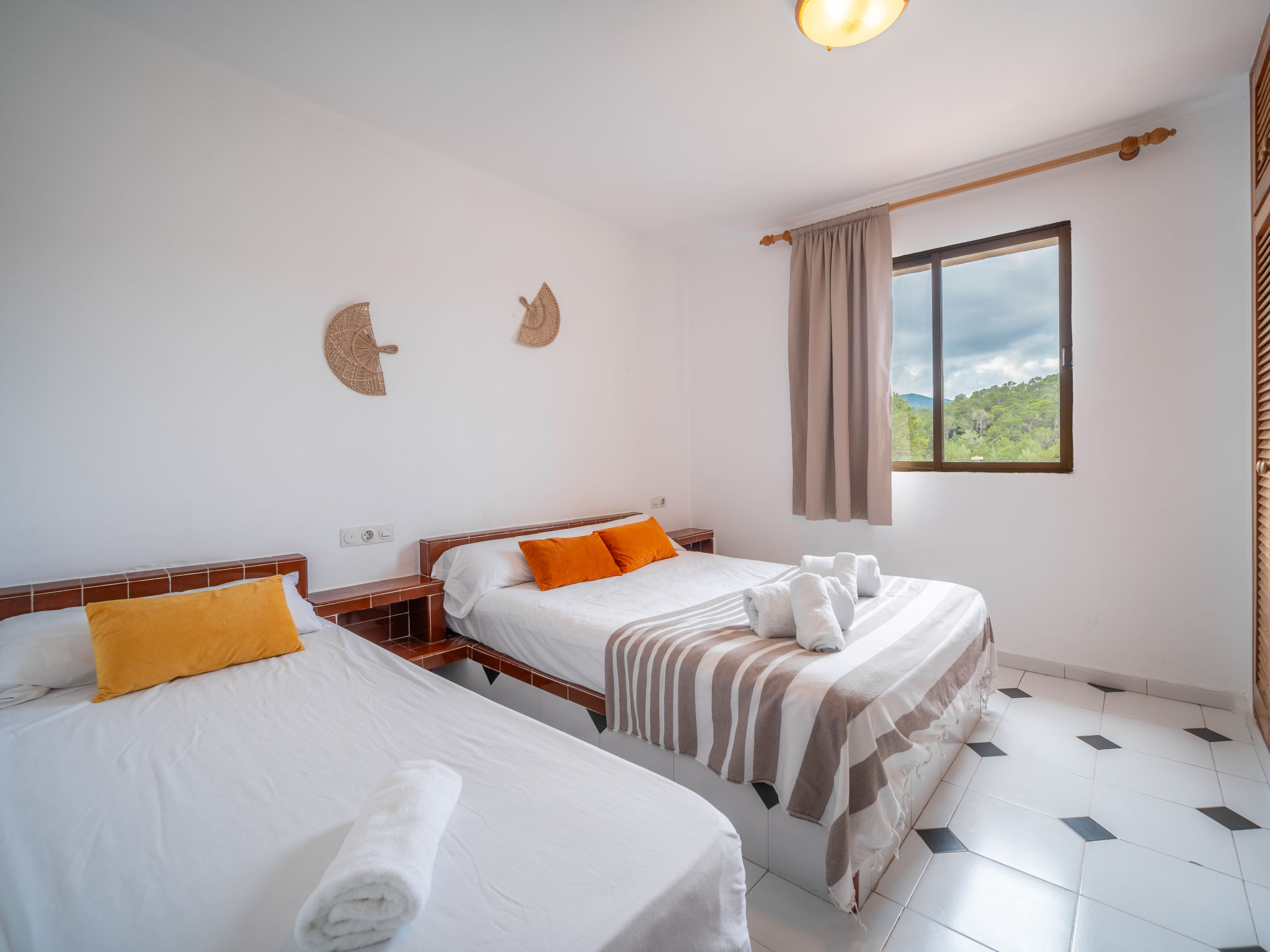 Es Grop AVista Mar-Binnen