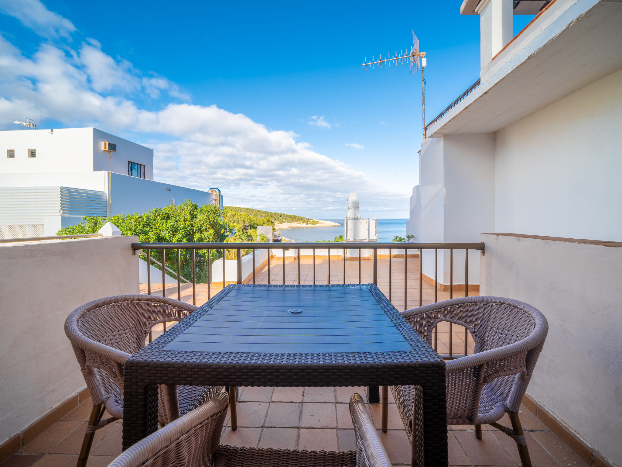 Es Grop Est. Vista Mar-Buiten