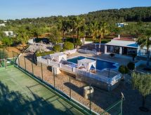 Villa Can Raes: Luxe vrijstaande villa aan golfbaan San Mateo, Ibiza - thumbnail 3