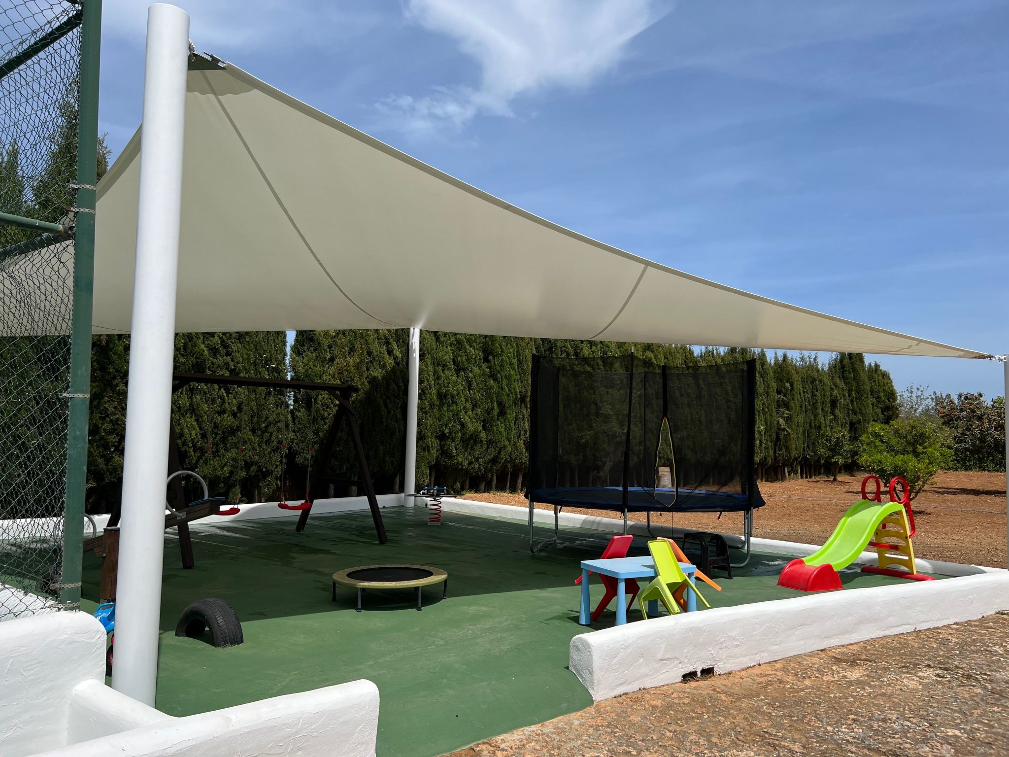 Villa Can Raes-Inside