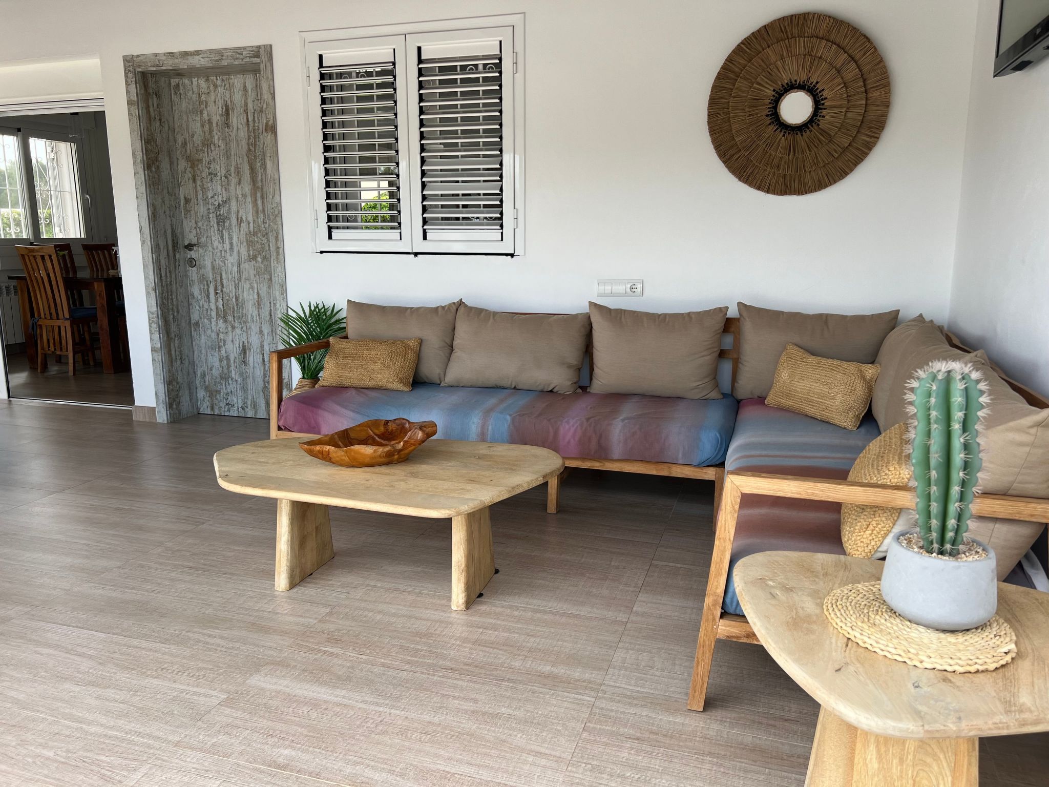 Villa Can Raes-Inside