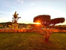 Villa Cas Hespero: Jouw Ibiza Droom aan Zee bij Sant Antoni - thumbnail 5