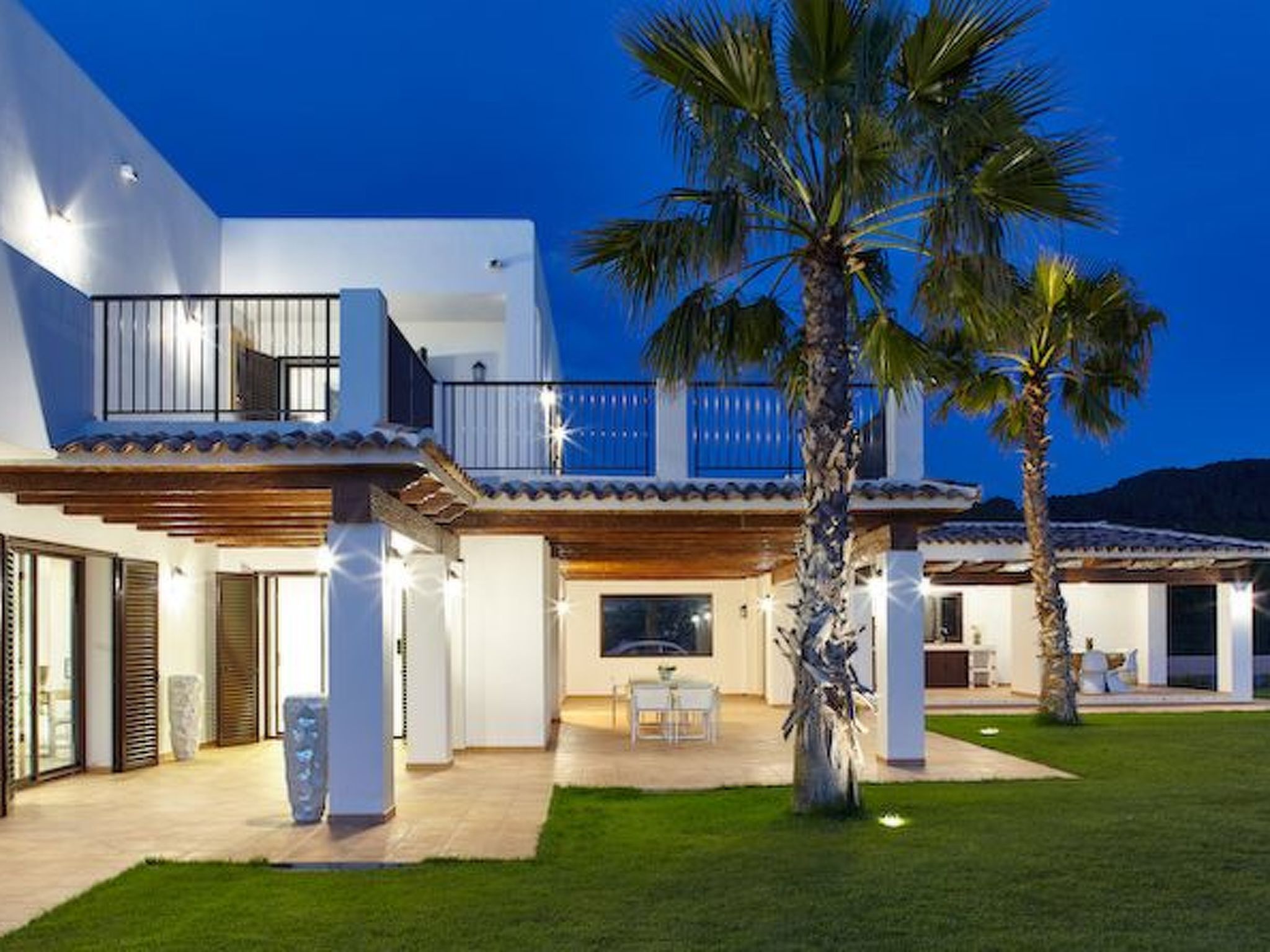 Villa Cas Hespero: Jouw Ibiza Droom aan Zee bij Sant Antoni - foto 32