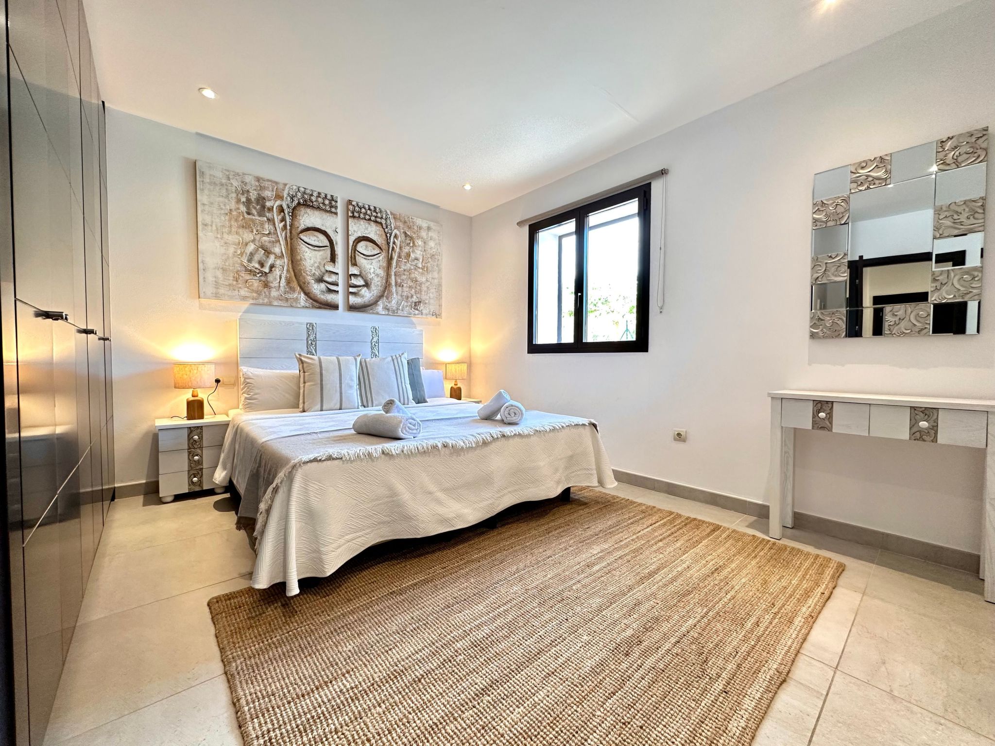 Villa Cas Hespero: Jouw Ibiza Droom aan Zee bij Sant Antoni - foto 7