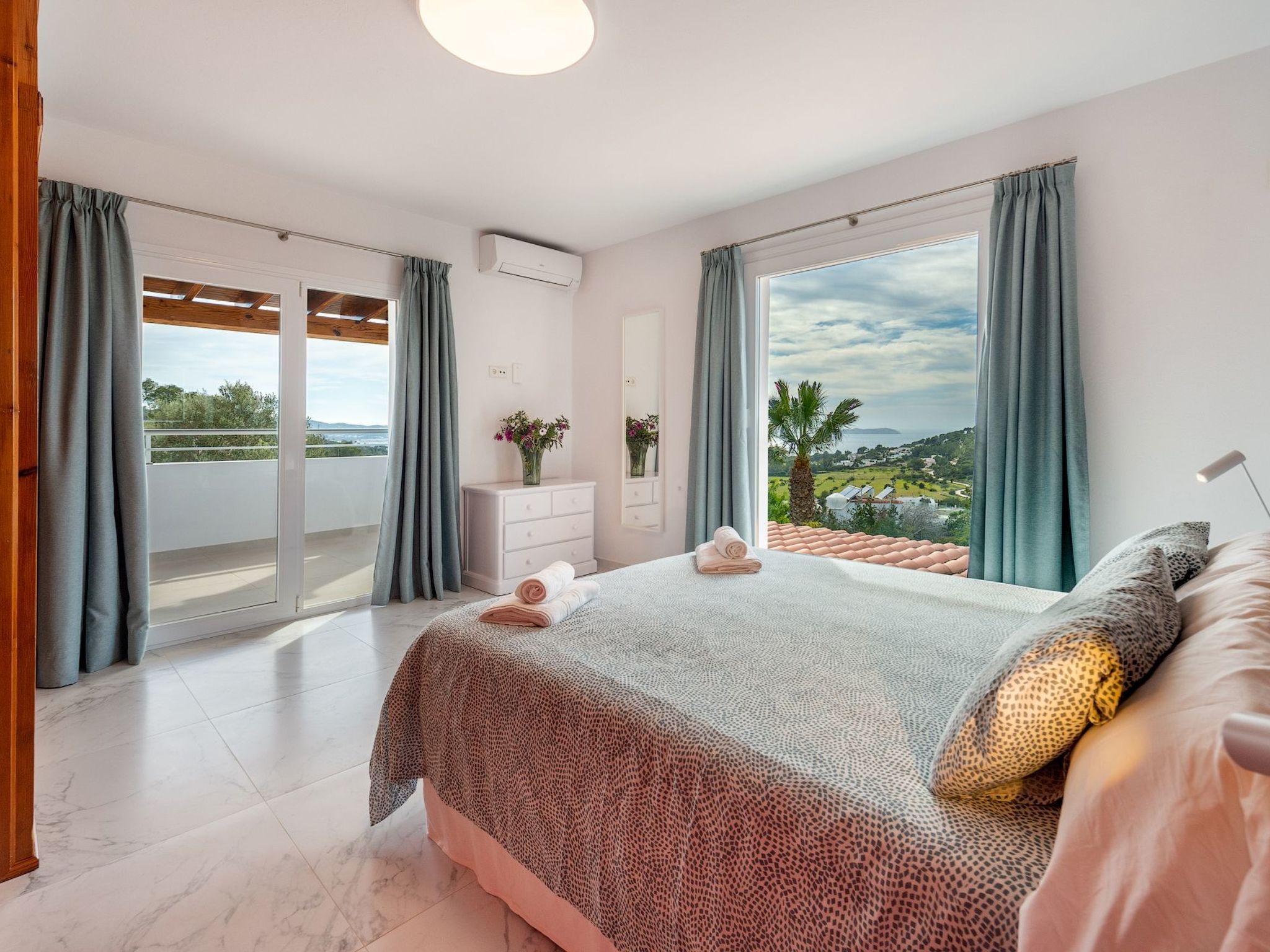 Villa Can Joan I Fantastische Aussicht auf den Sonnenuntergang-Binnen