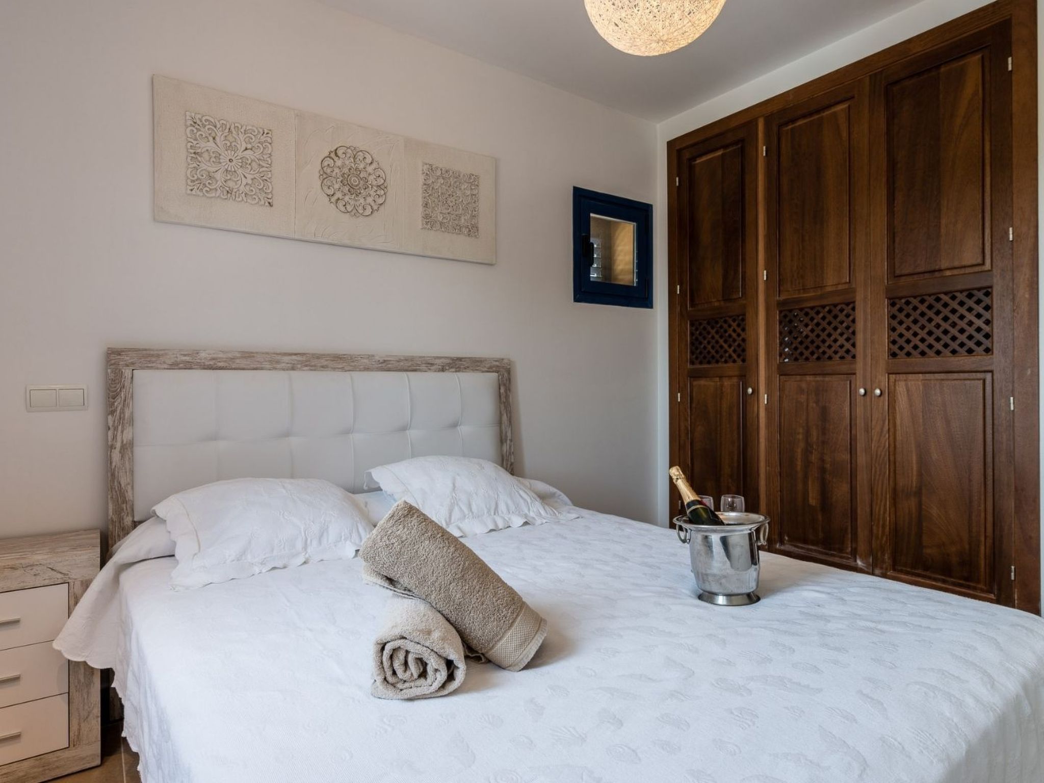 Villa in der Nähe des Zentrums und des Meeres-Drinnen