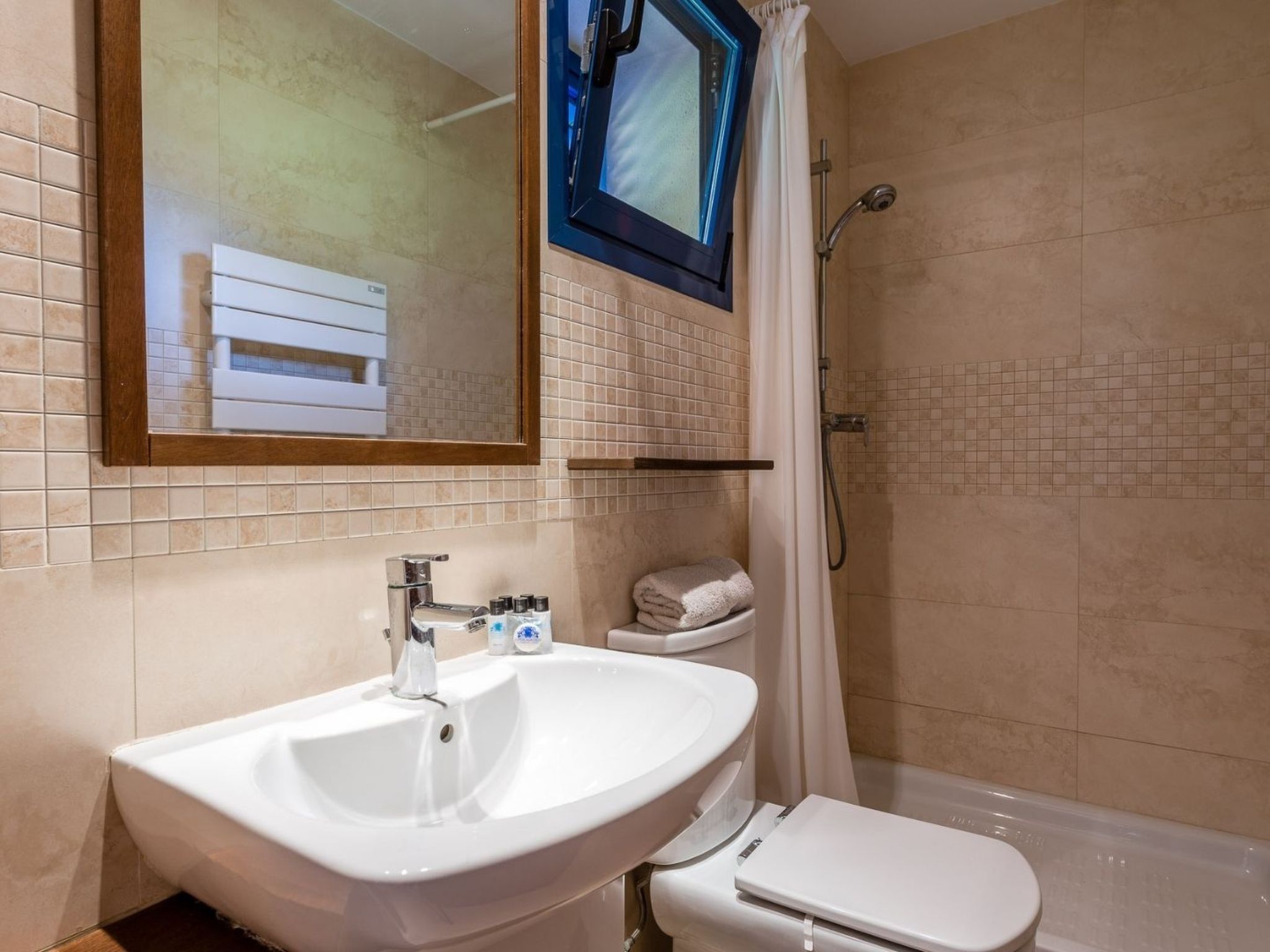 Villa in der Nähe des Zentrums und des Meeres-Drinnen