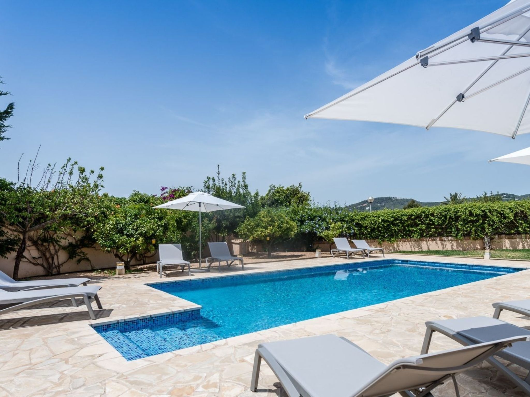 Villa in der Nähe des Zentrums und des Meeres-Drinnen