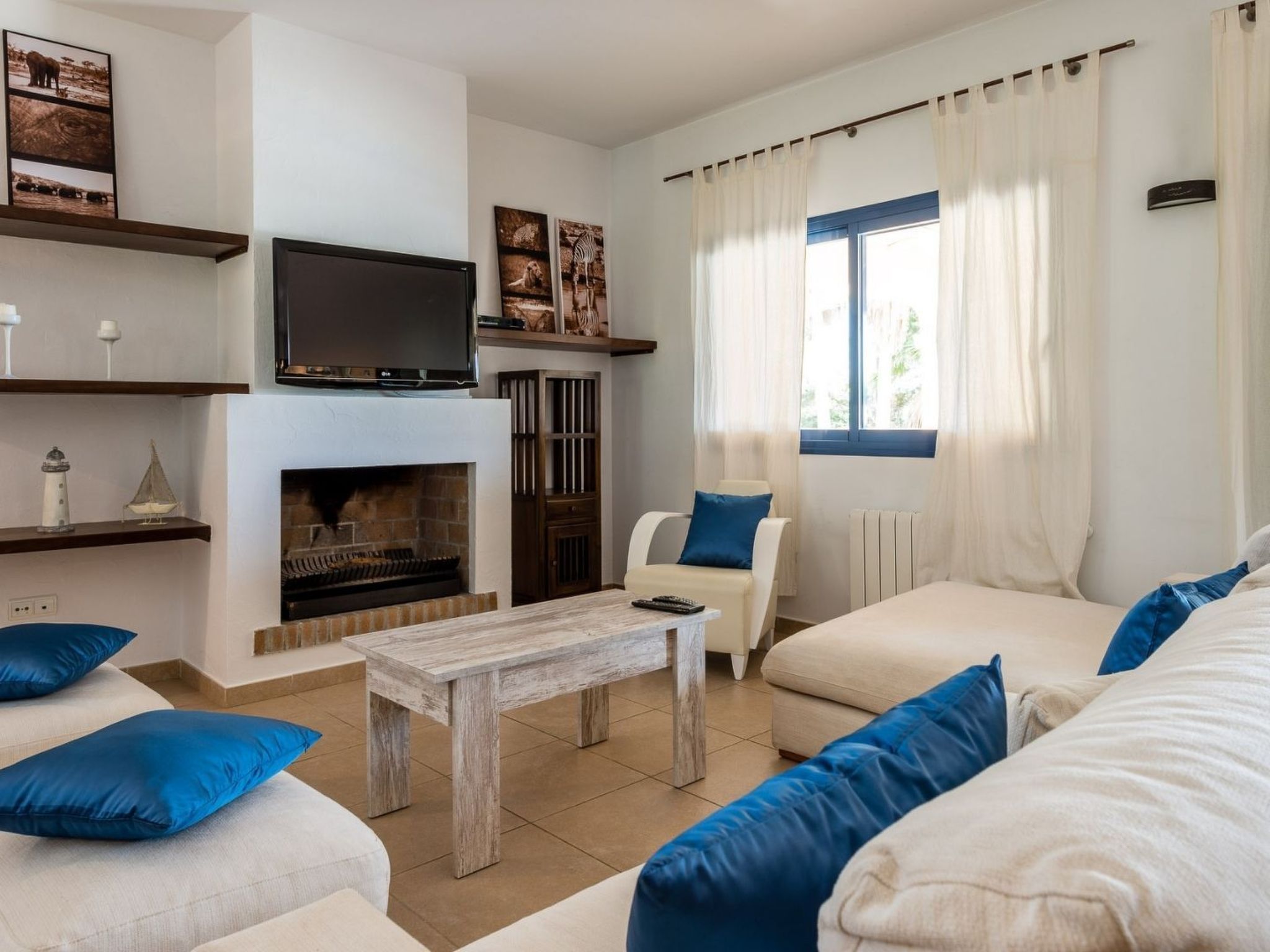 Villa in der Nähe des Zentrums und des Meeres-Drinnen