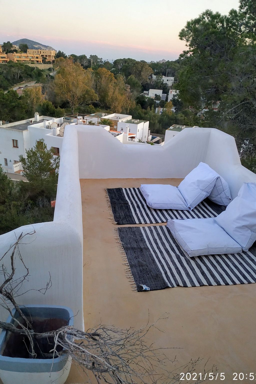 Photo of Traditionelles Haus El Vaixell - Terrassen mit Aussicht