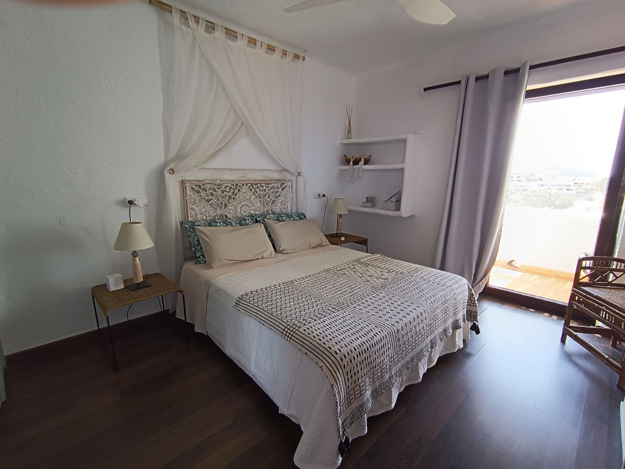 Photo of Traditionelles Haus El Vaixell - Terrassen mit Aussicht