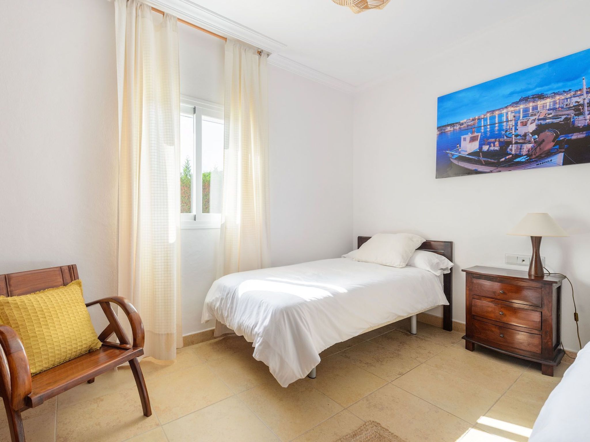 Schöne Villa Belvedere mit 4 Schlafzimmern, 3 Bädern, beheiztem Pool, zwei Whir-Inside