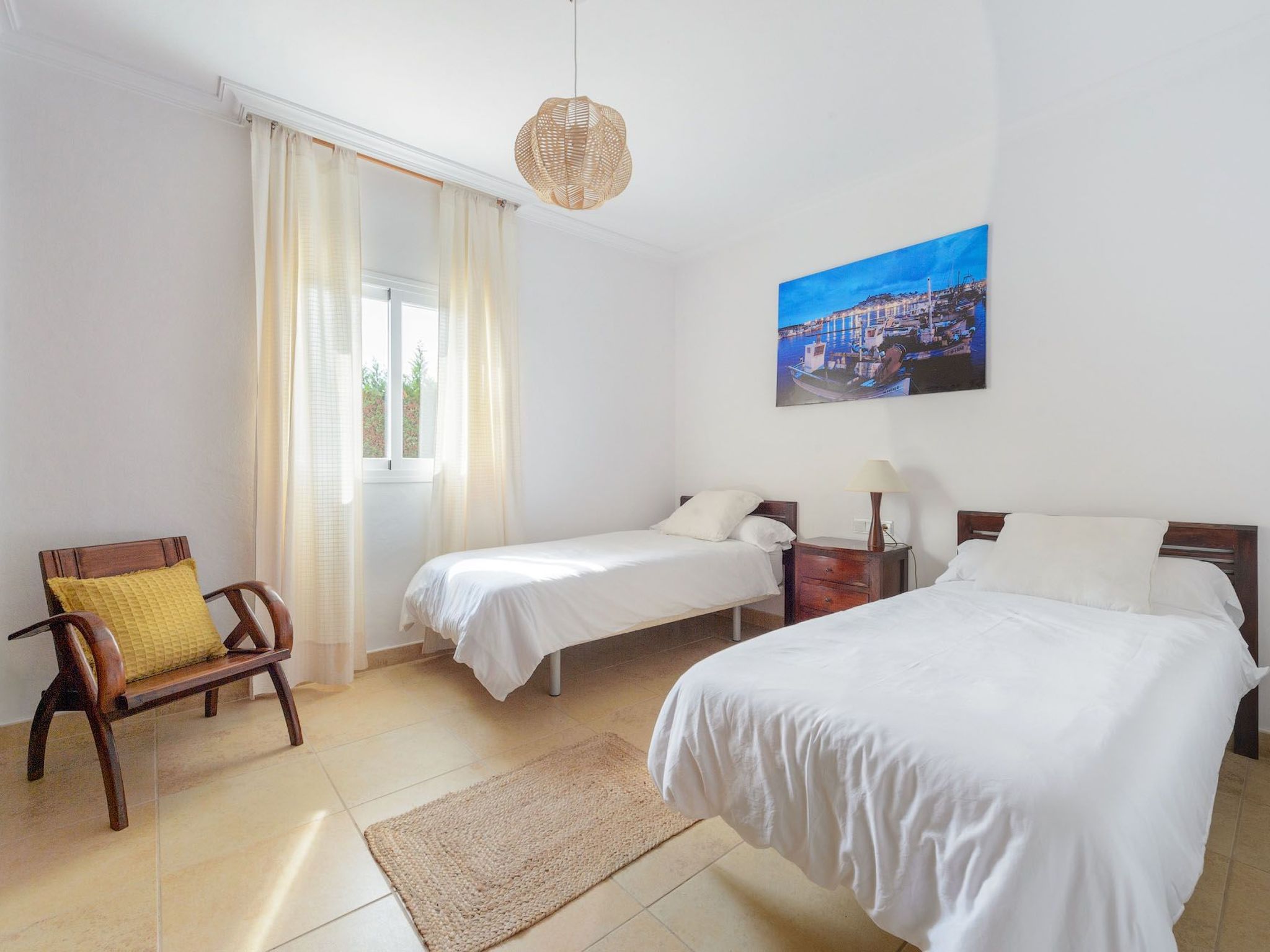 Schöne Villa Belvedere mit 4 Schlafzimmern, 3 Bädern, beheiztem Pool, zwei Whir-Inside