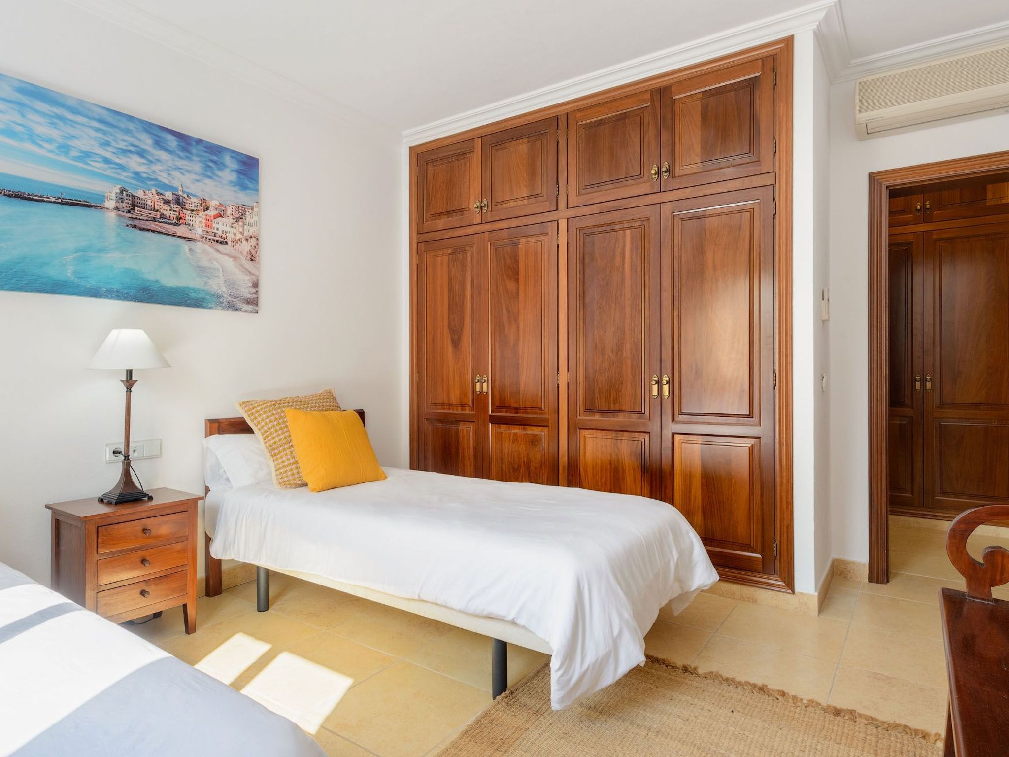 Photo of Schöne Villa Belvedere mit 4 Schlafzimmern, 3 Bädern, beheiztem Pool, zwei Whir