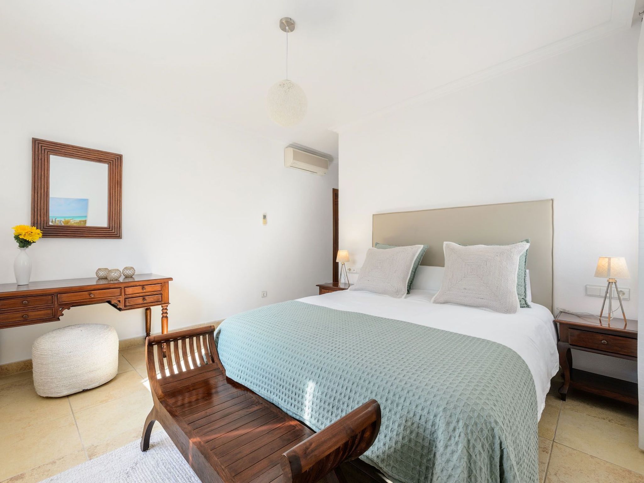 Photo of Schöne Villa Belvedere mit 4 Schlafzimmern, 3 Bädern, beheiztem Pool, zwei Whir