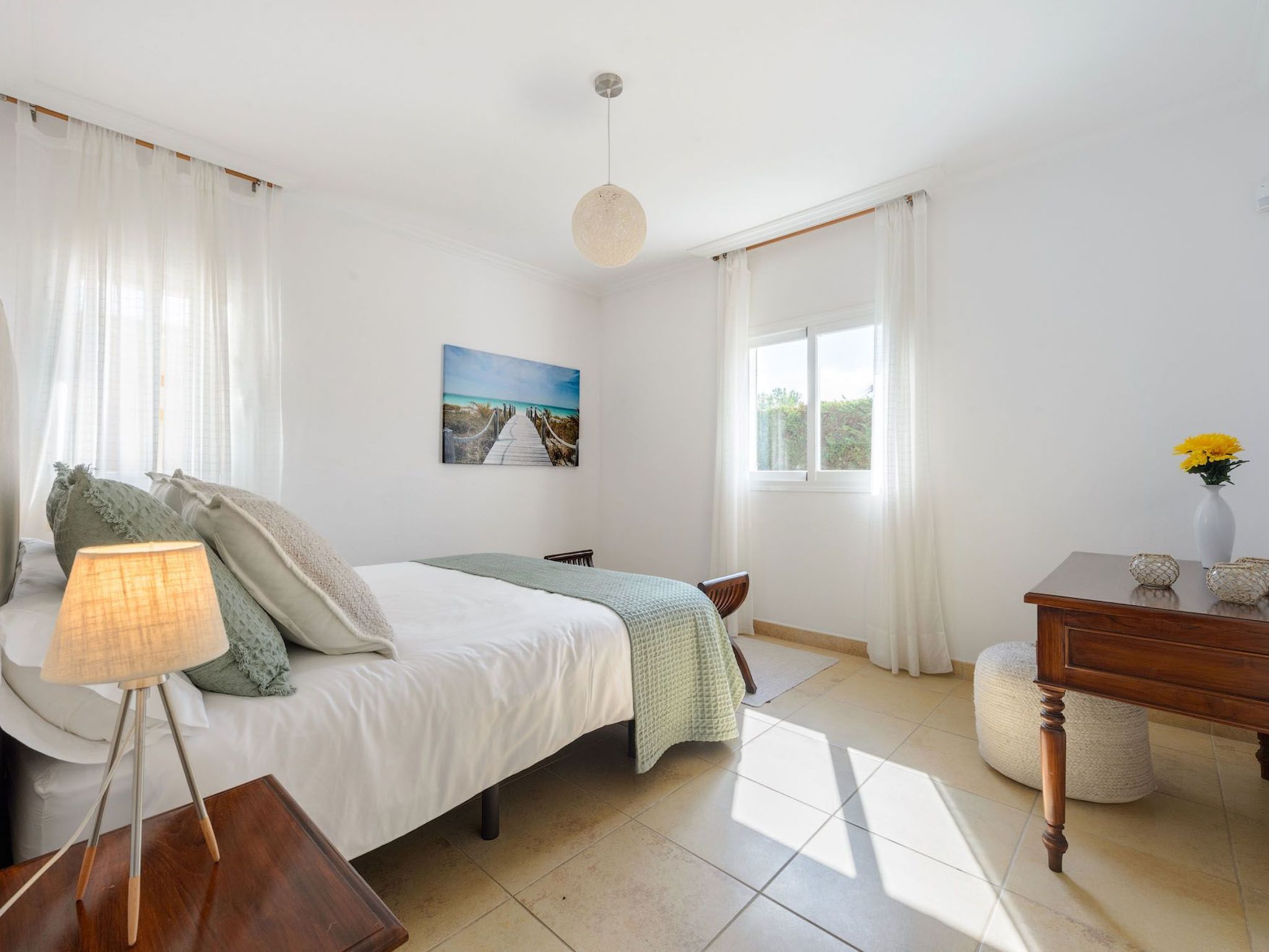 Photo of Schöne Villa Belvedere mit 4 Schlafzimmern, 3 Bädern, beheiztem Pool, zwei Whir