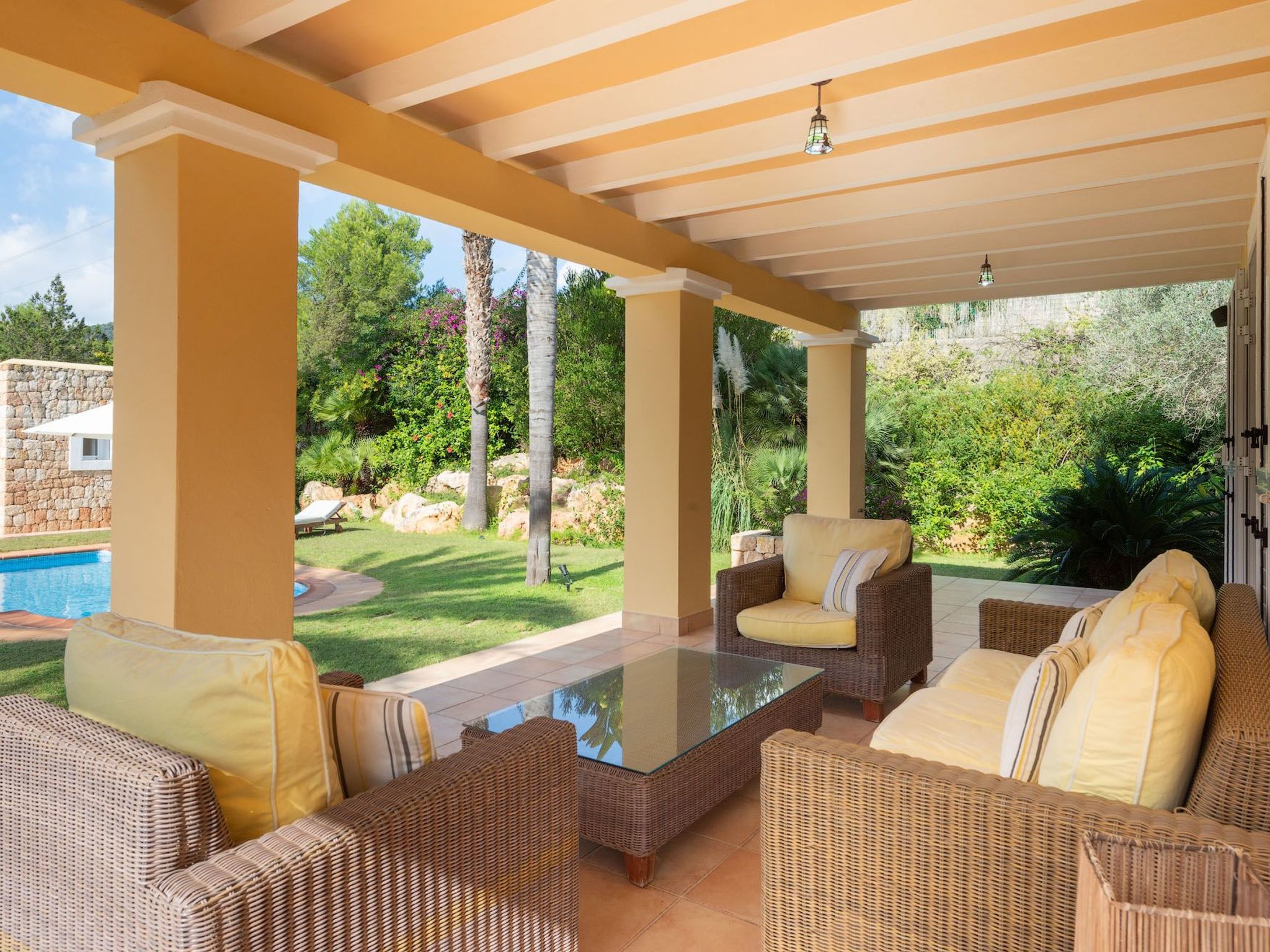 Photo of Schöne Villa Belvedere mit 4 Schlafzimmern, 3 Bädern, beheiztem Pool, zwei Whir