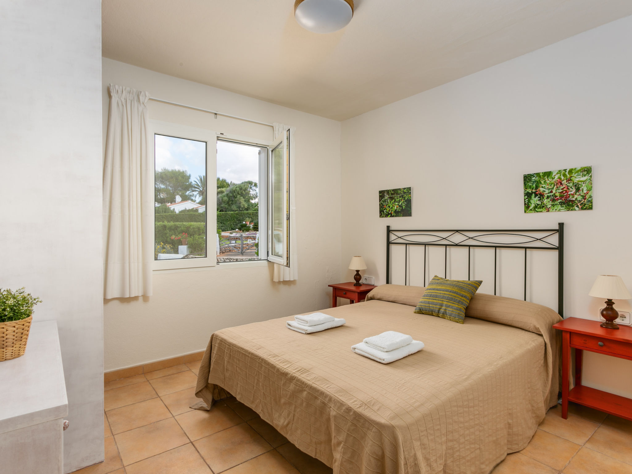 Menorca BINILLOR - Binnen
