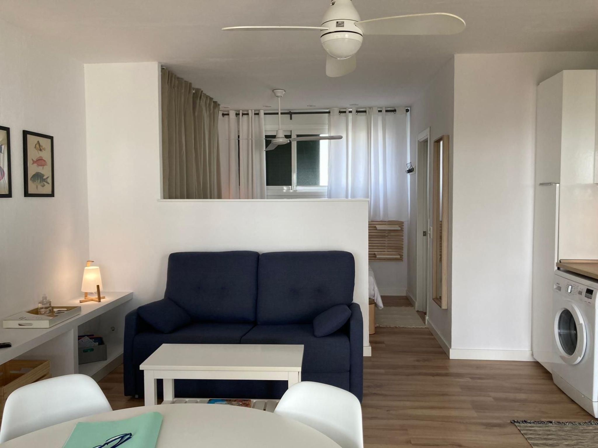 Modernes Apartment am Meer