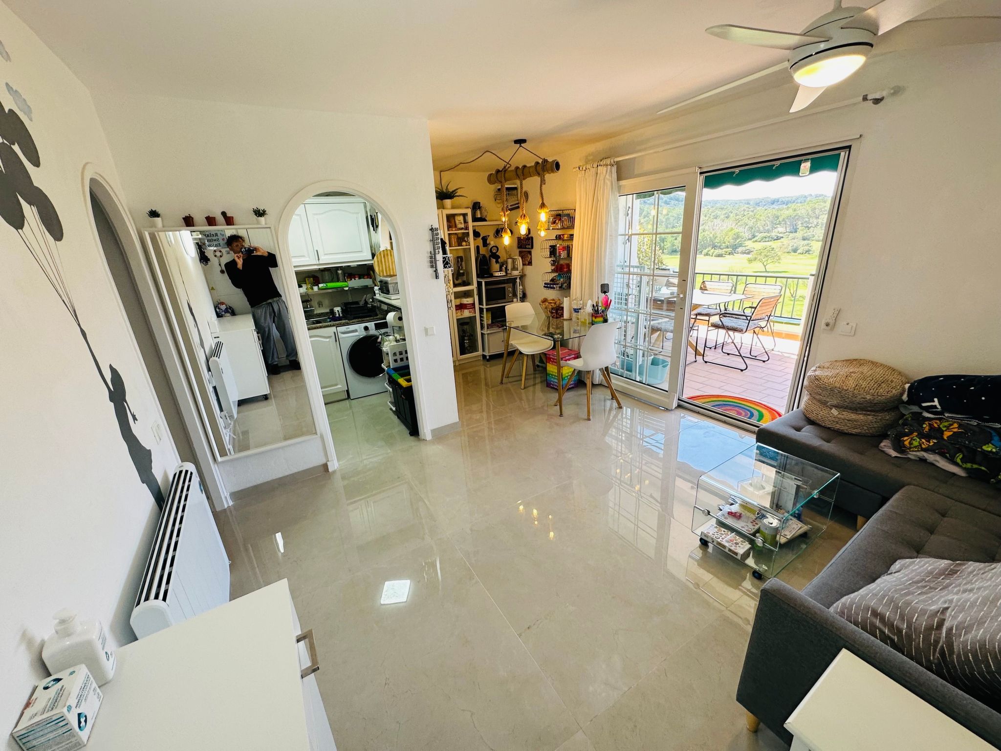 Mit Pool, umgeben von Natur-Inside