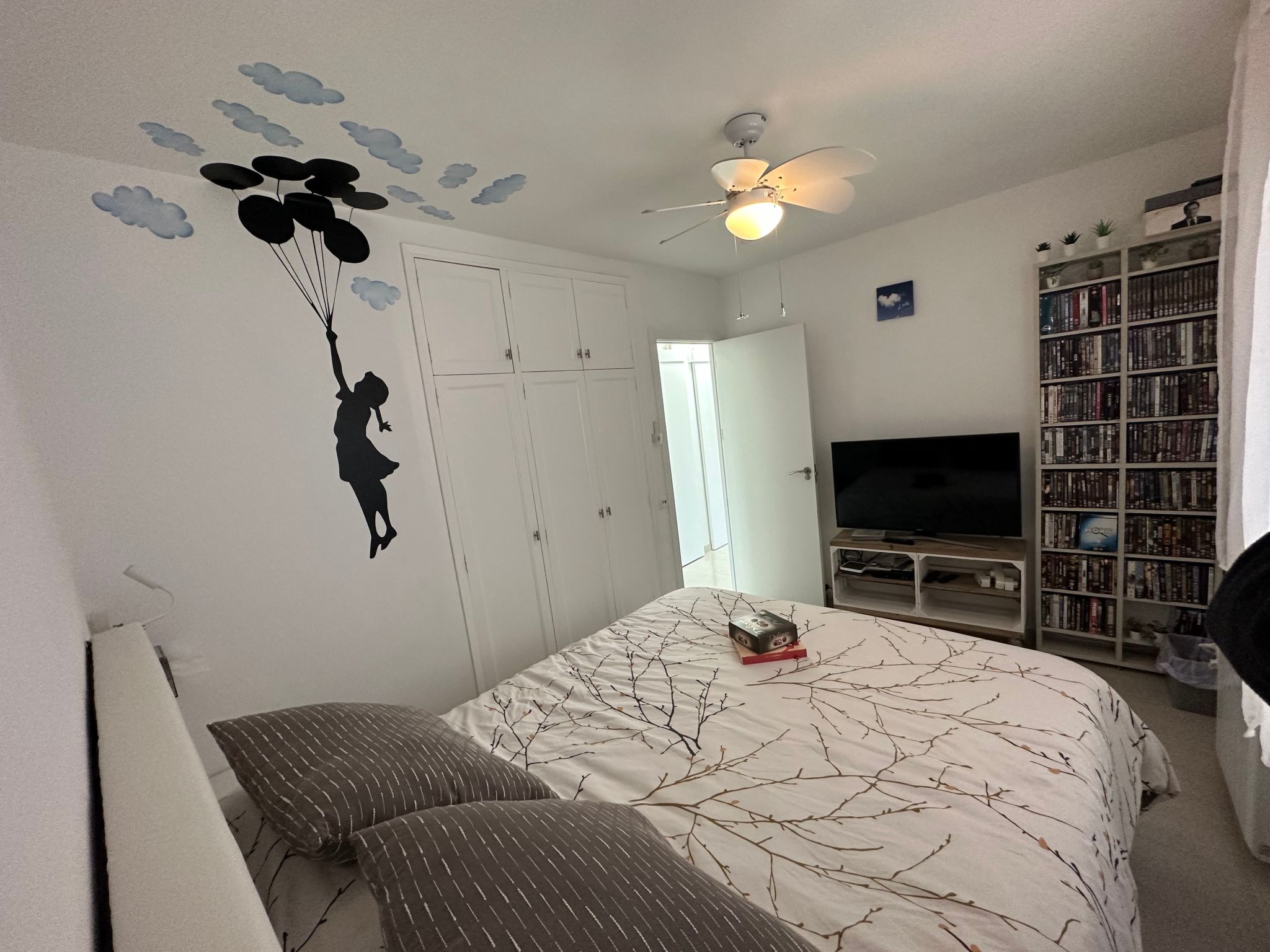 Mit Pool, umgeben von Natur-Inside