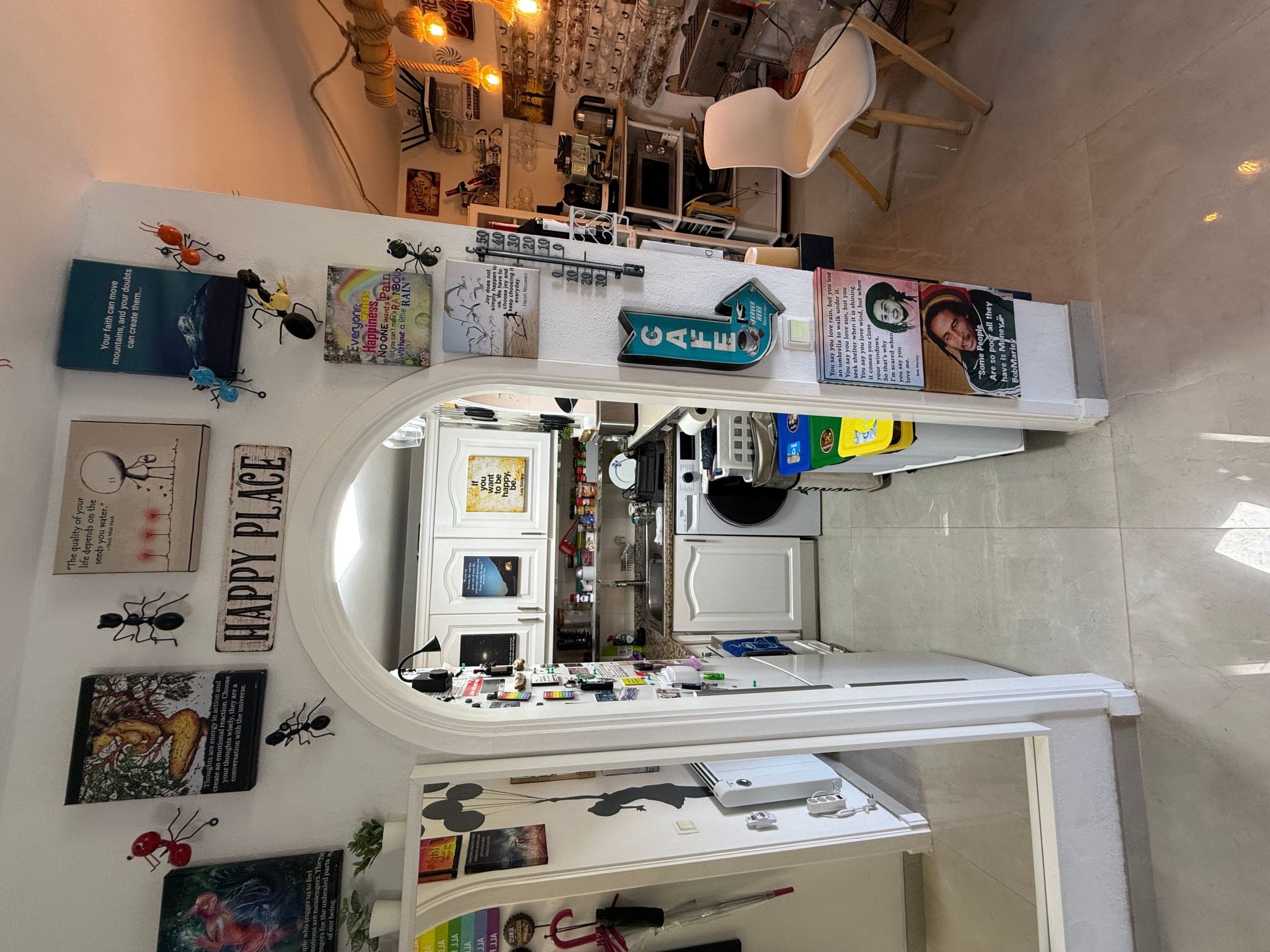 Mit Pool, umgeben von Natur-Inside