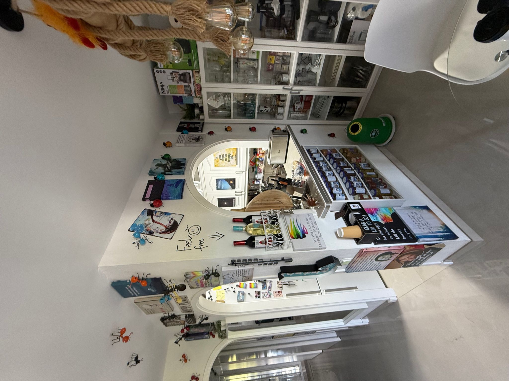 Mit Pool, umgeben von Natur-Inside