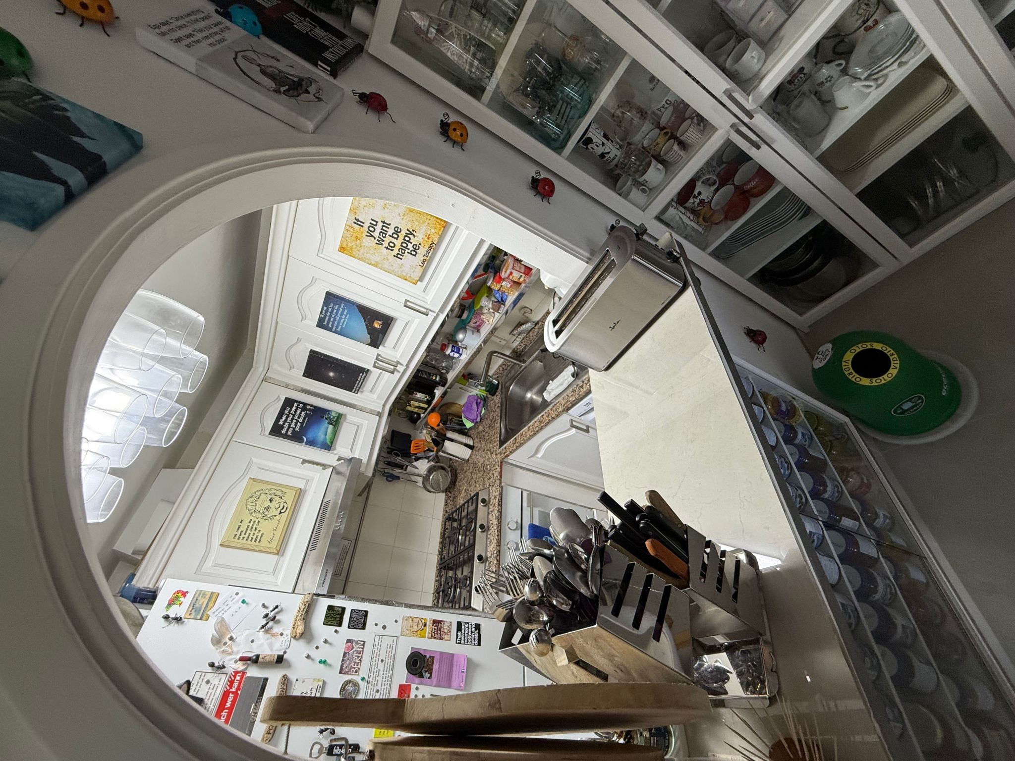 Mit Pool, umgeben von Natur-Inside