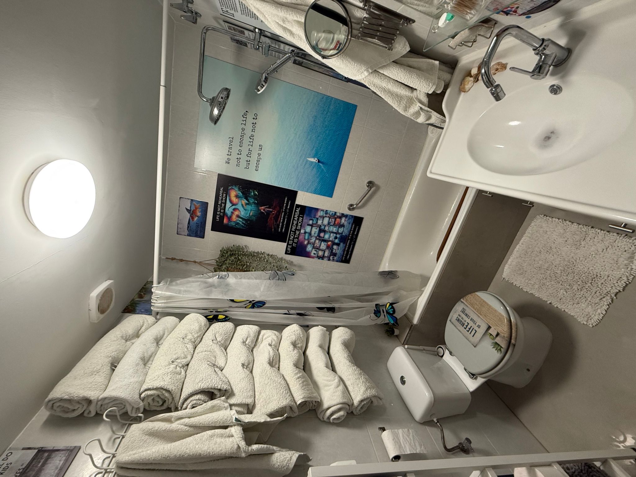 Mit Pool, umgeben von Natur-Inside