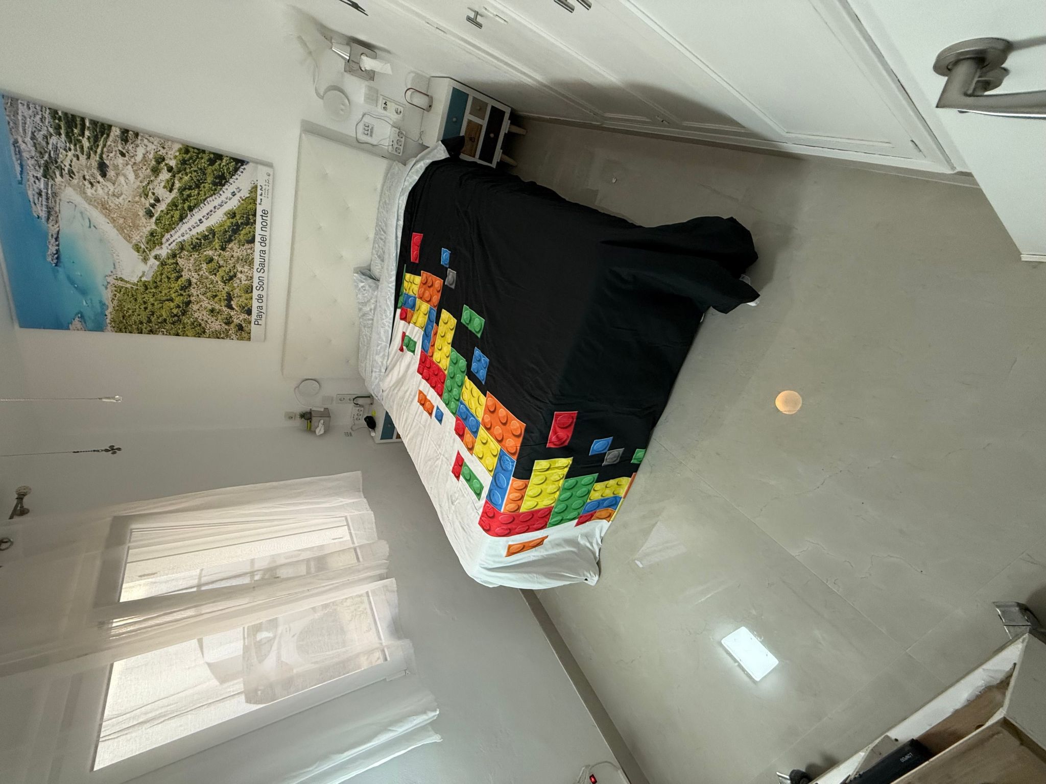 Mit Pool, umgeben von Natur-Image-tags.info