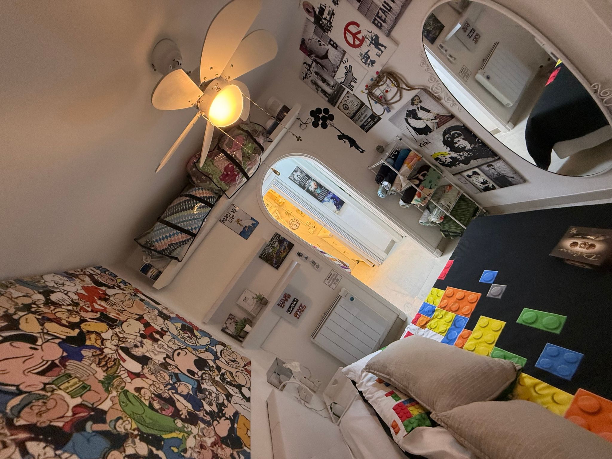 Mit Pool, umgeben von Natur-Image-tags.info