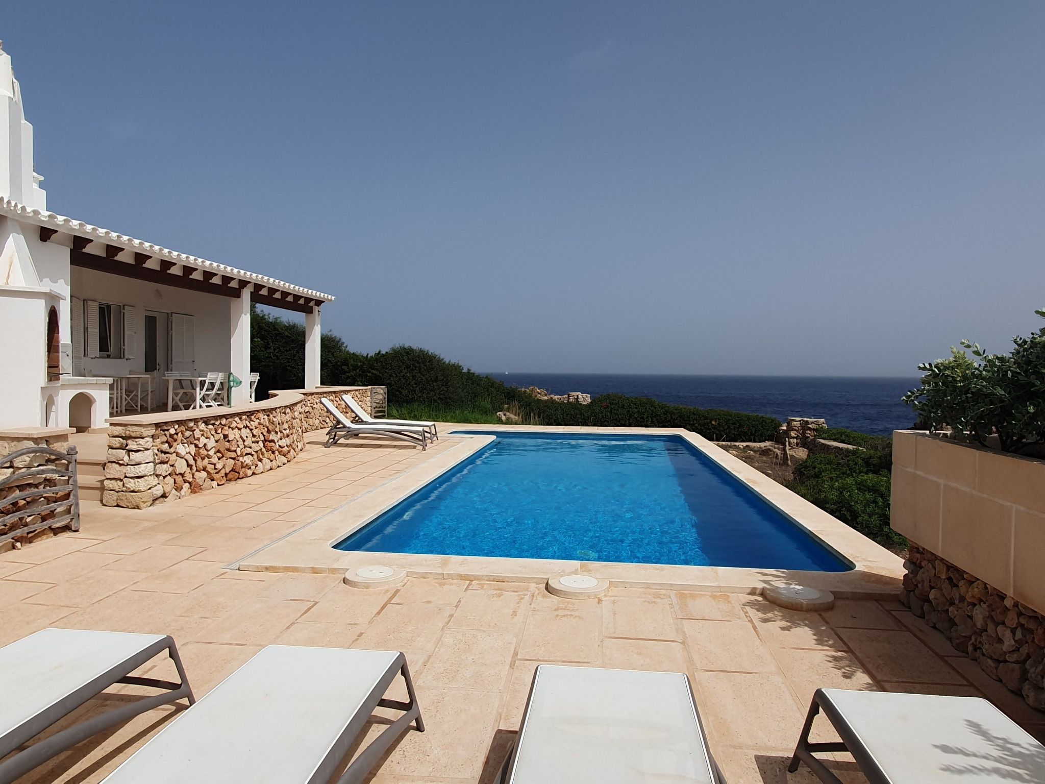 Ficula Vell Villa am Meer mit privatem Pool
