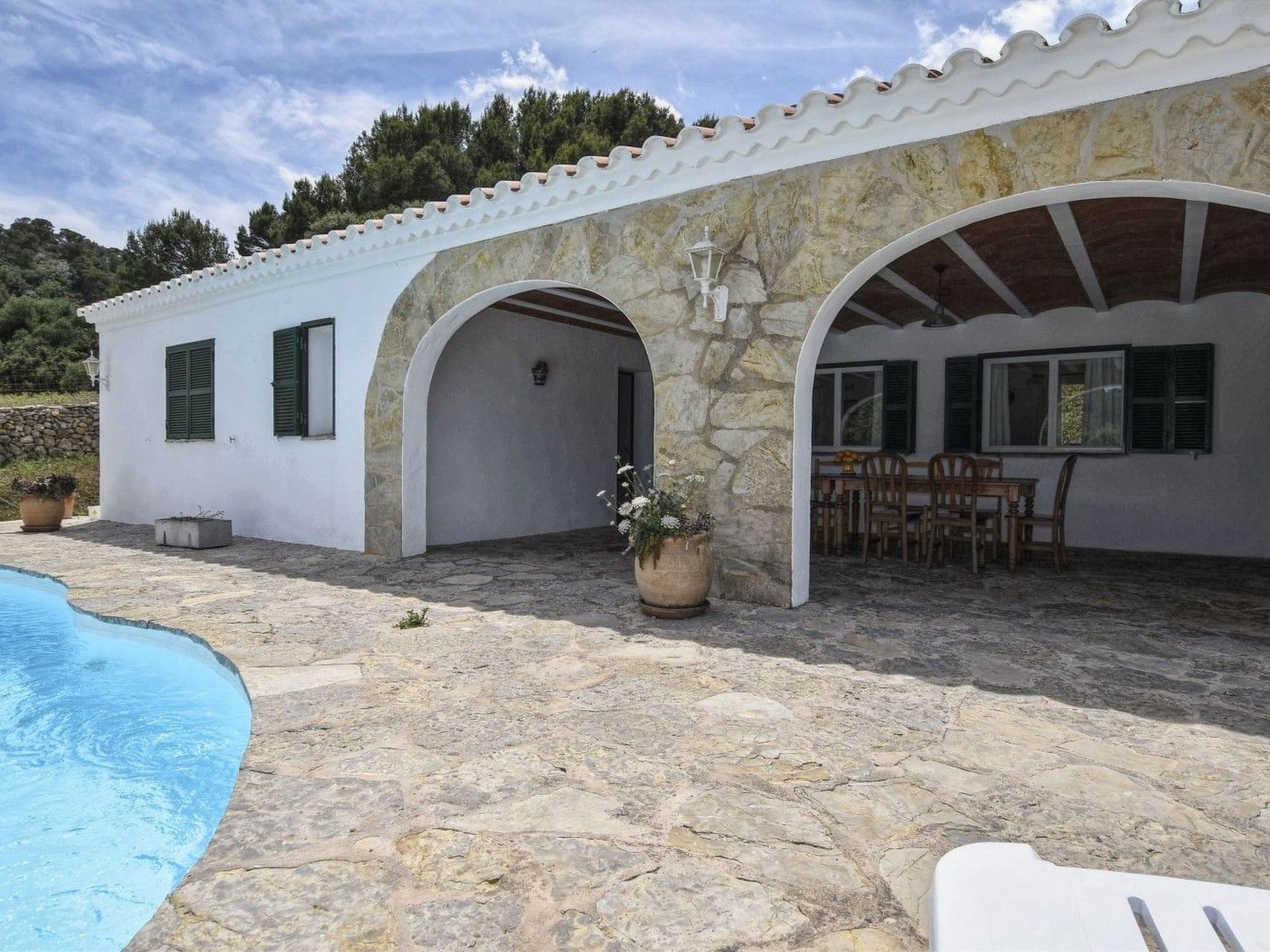 Wunderschönes Landhaus im Landhausstil mit Pool auf dem Land, in der Nähe von M - Image-tags.info