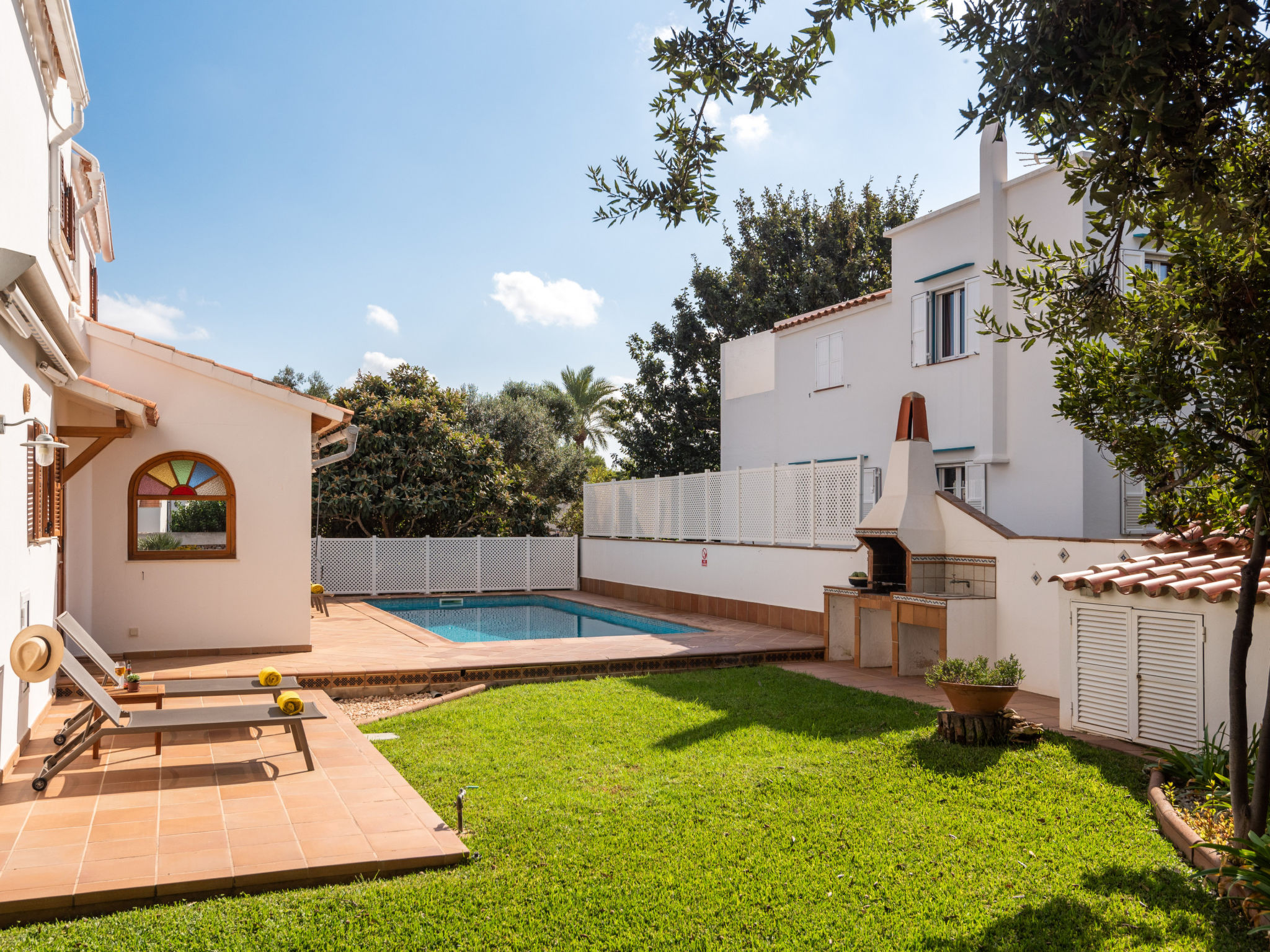 Menorca Elena Mar - Draußen