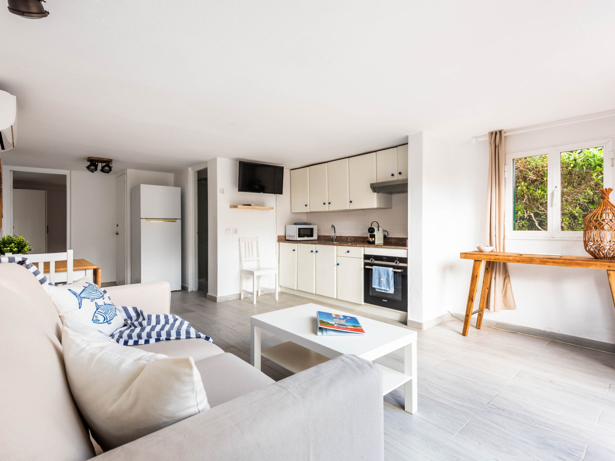Knus appartement met tuin en zwembad, op 200 meter van zee - foto 4
