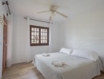 Lomahuoneisto Son Bou Gardens Apt 3 dorm