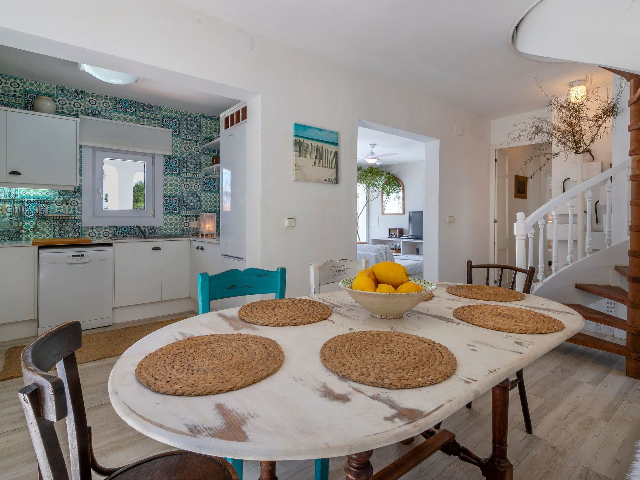 Photo of Strandnahe Villa German mit großer Poolterrasse