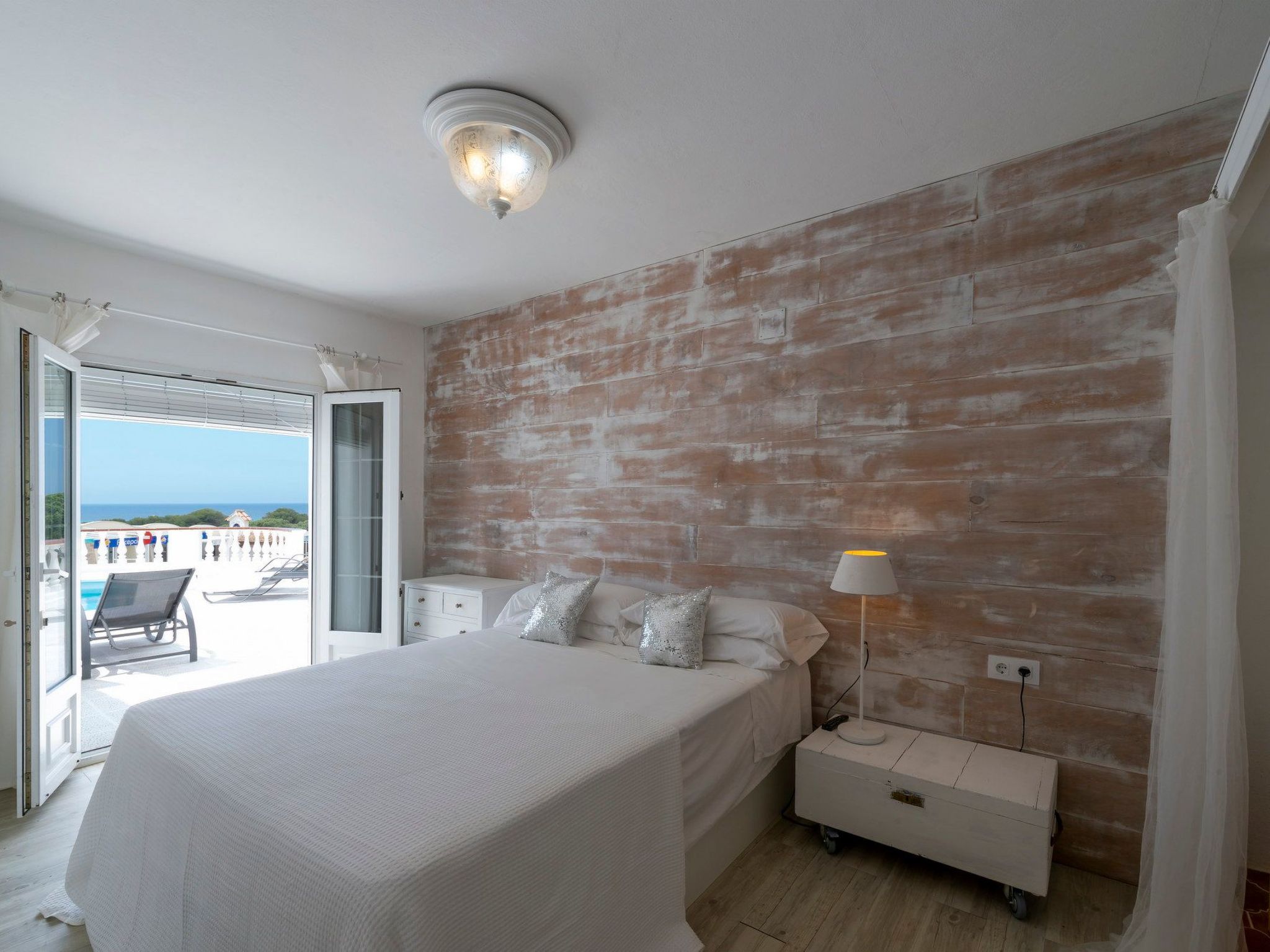 Photo of Strandnahe Villa German mit großer Poolterrasse