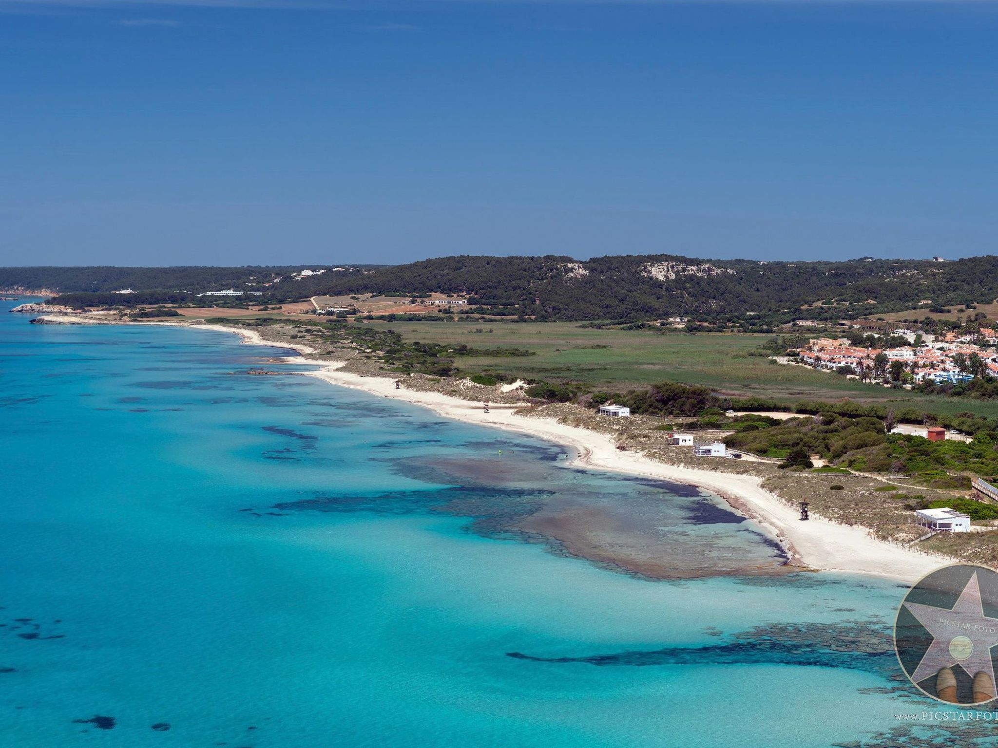 Photo of Strandnahe Villa German mit großer Poolterrasse