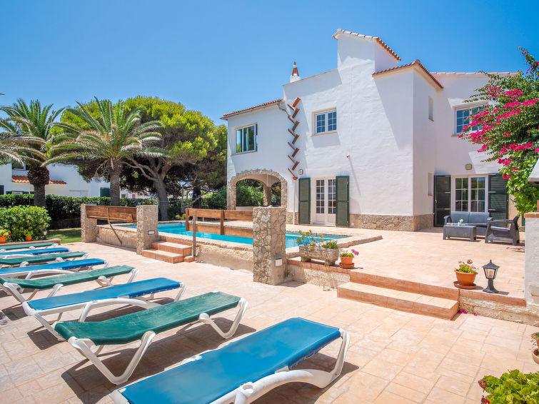 Search and Stay destination Es Mercadal, IB - Spain from AU$ 435. Carmen
