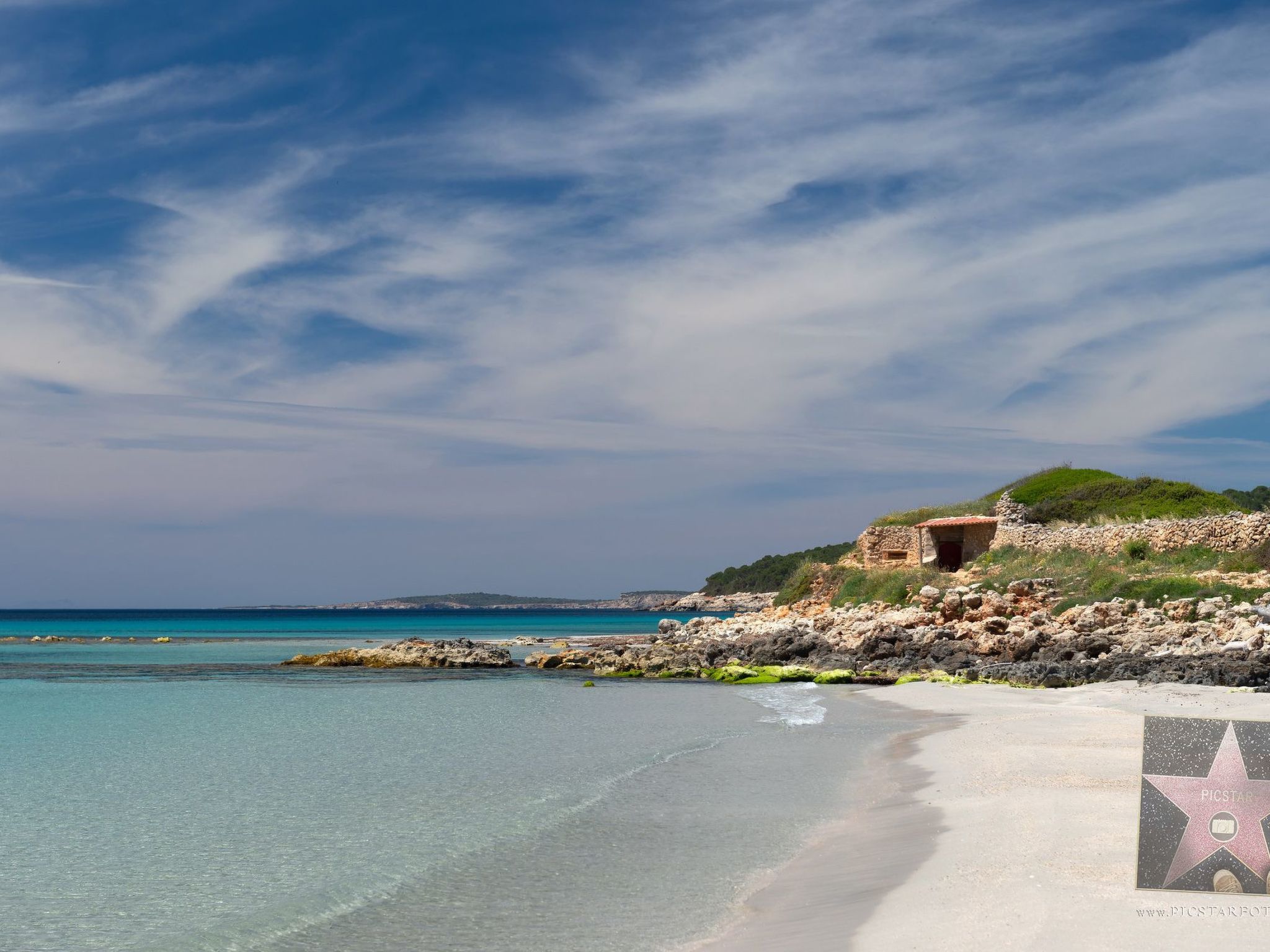 Moderne, frische Familienvilla Allondra-Binnen