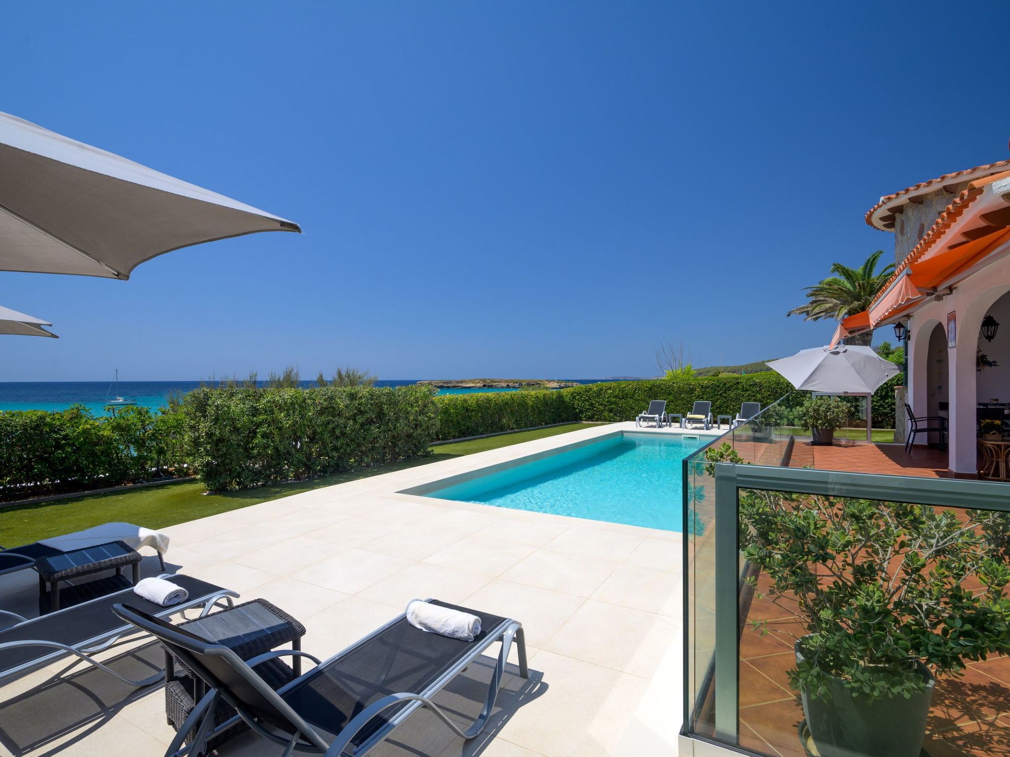 Villa Ponti A5 - direkt am Meer-Binnen