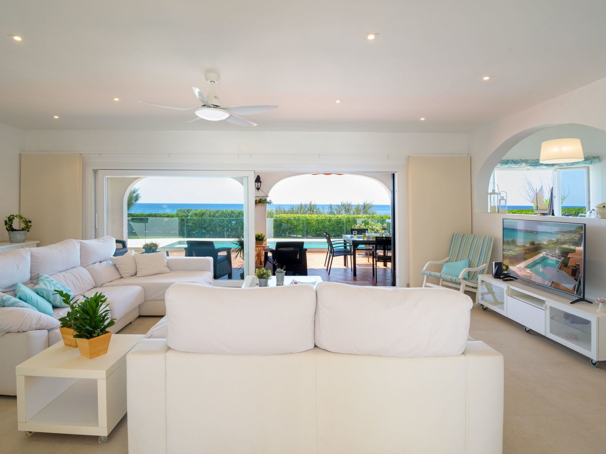 Villa Ponti A5 - direkt am Meer-Binnen