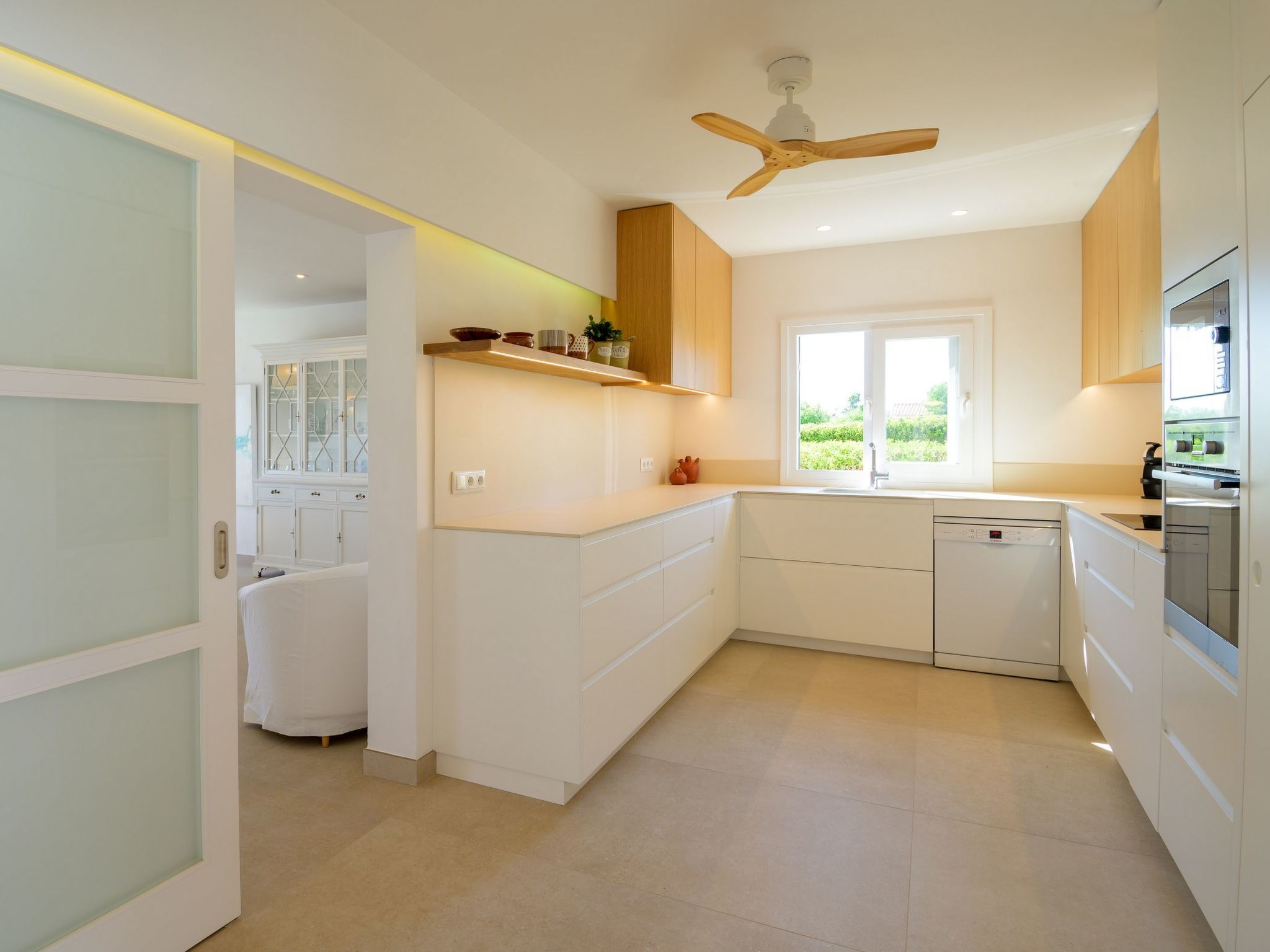 Villa Ponti A5 - direkt am Meer-Binnen