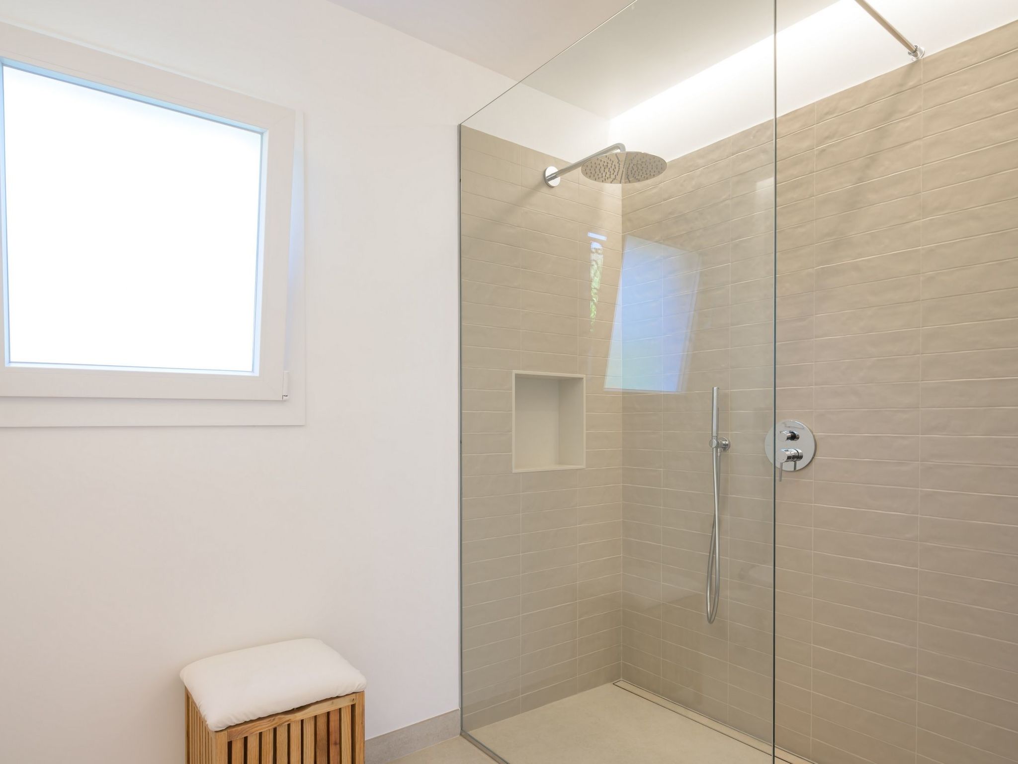 Villa Ponti A5 - direkt am Meer-Binnen