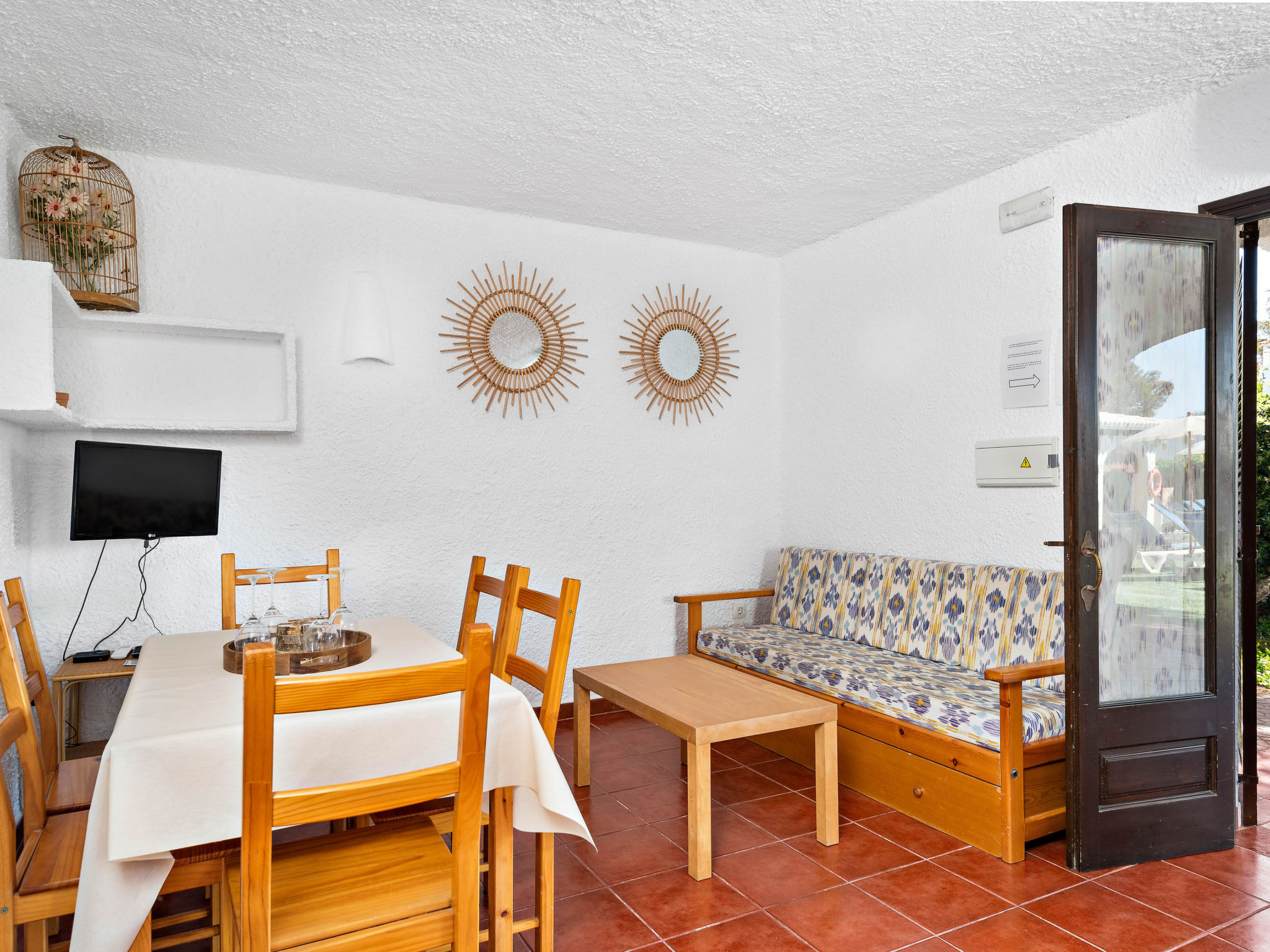 Apartamentos MONSINES 13 C - Binnen